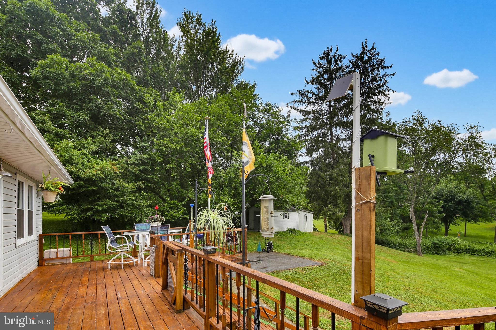 LAWNDALE ACRES - Residential
