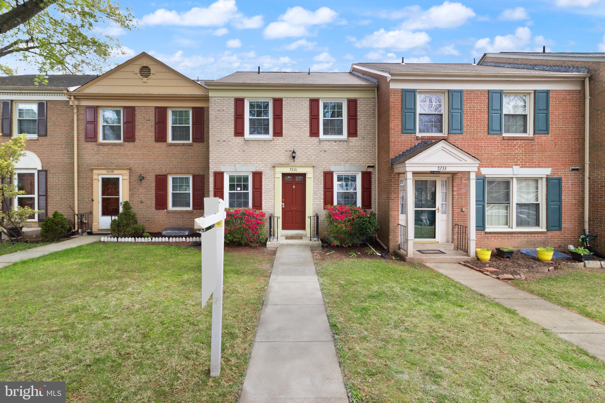 SPRINGFIELD VILLAGE - Residential