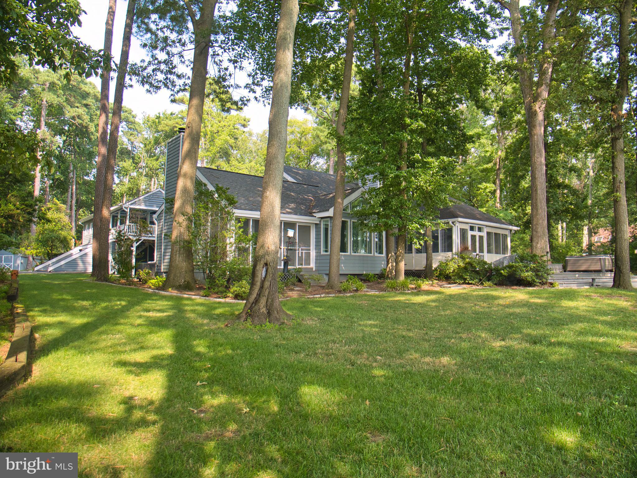 GOOSE POINT ESTATES - Residential