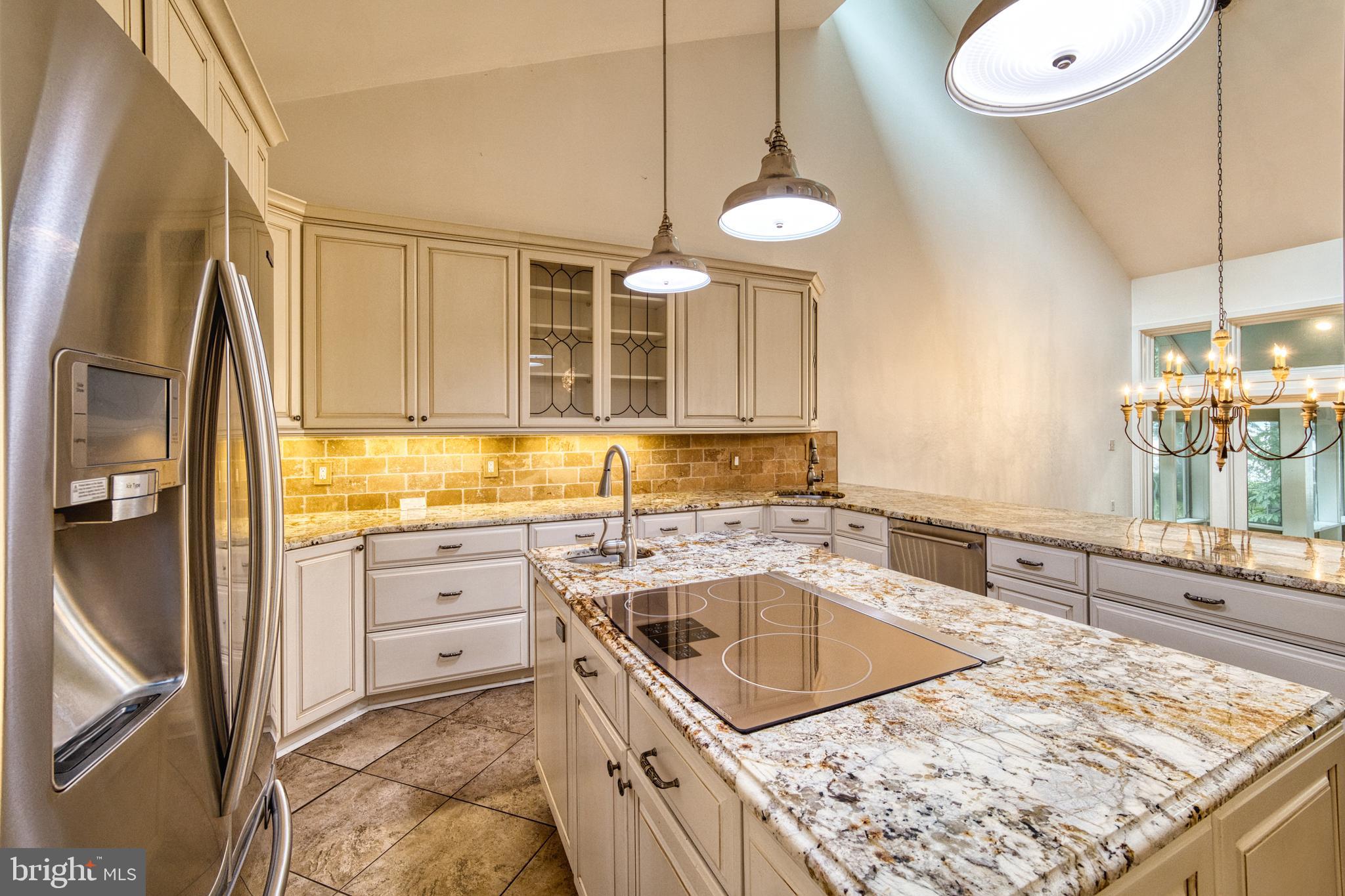 GOOSE POINT ESTATES - Residential