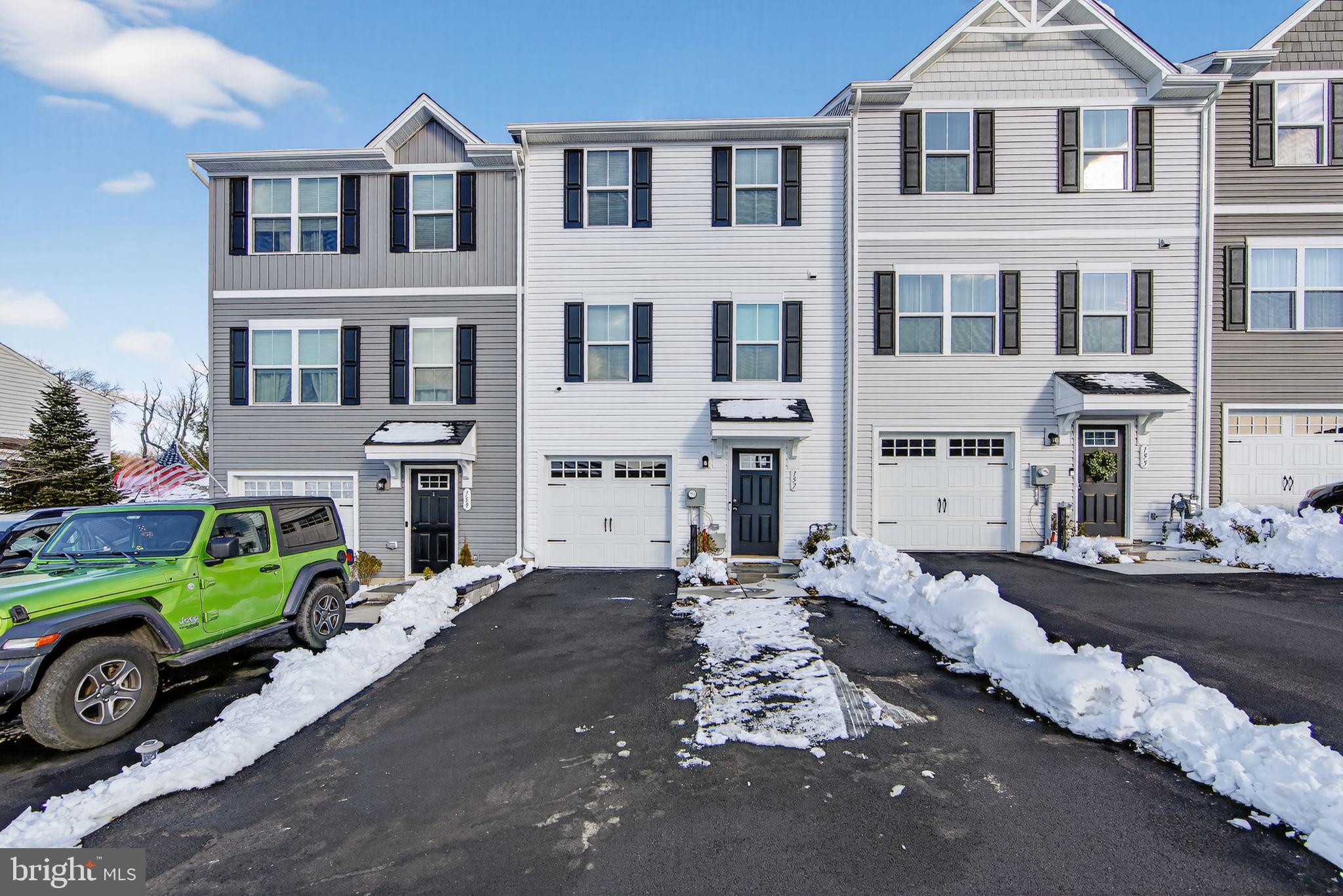 SOUTHVIEW - Residential
