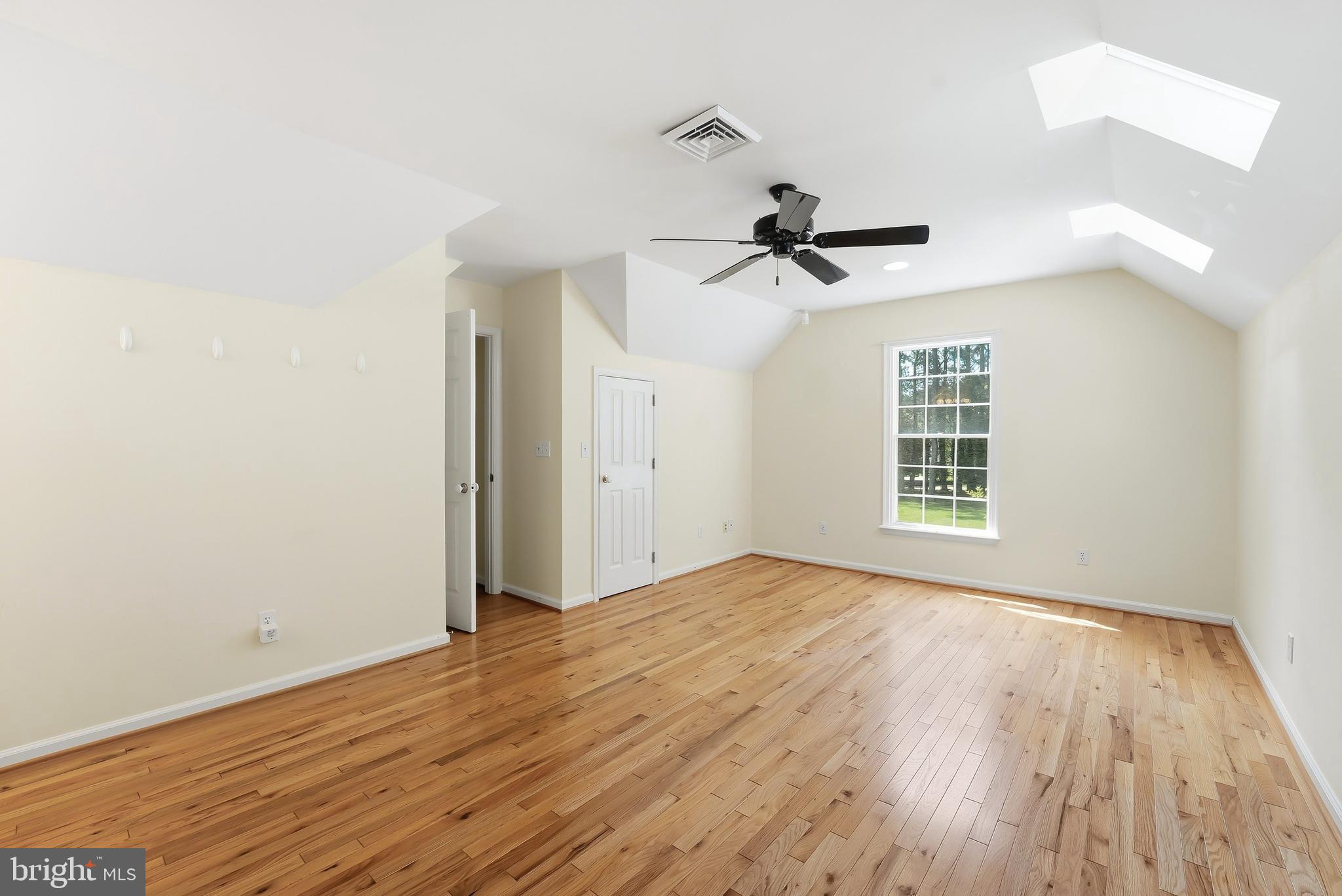 WAVERLY - Residential