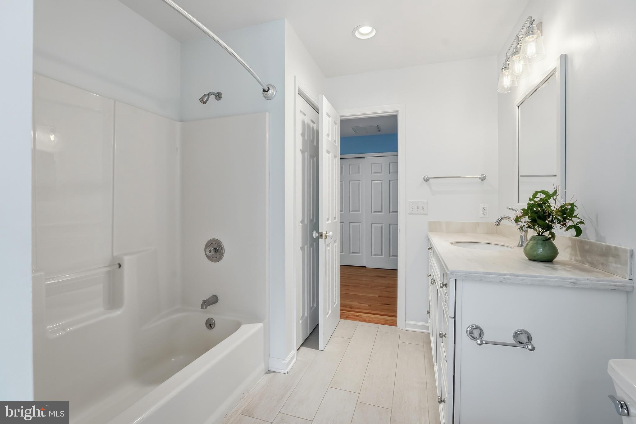 WAVERLY - Residential