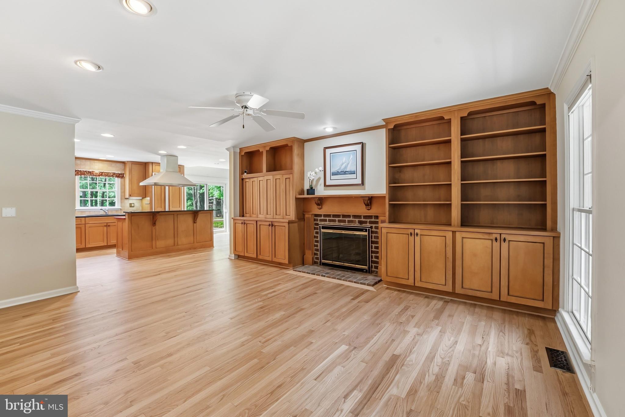 WAVERLY - Residential