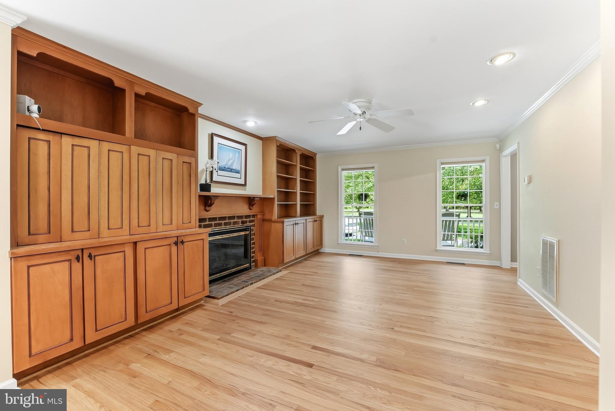 WAVERLY - Residential