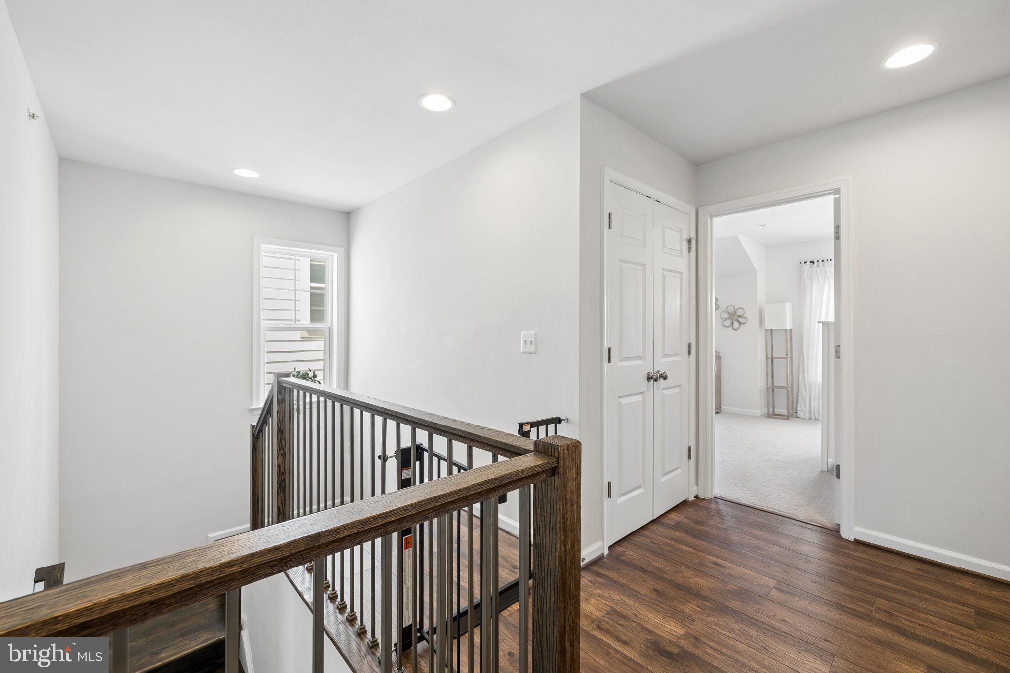 POTOMAC SHORES - Residential