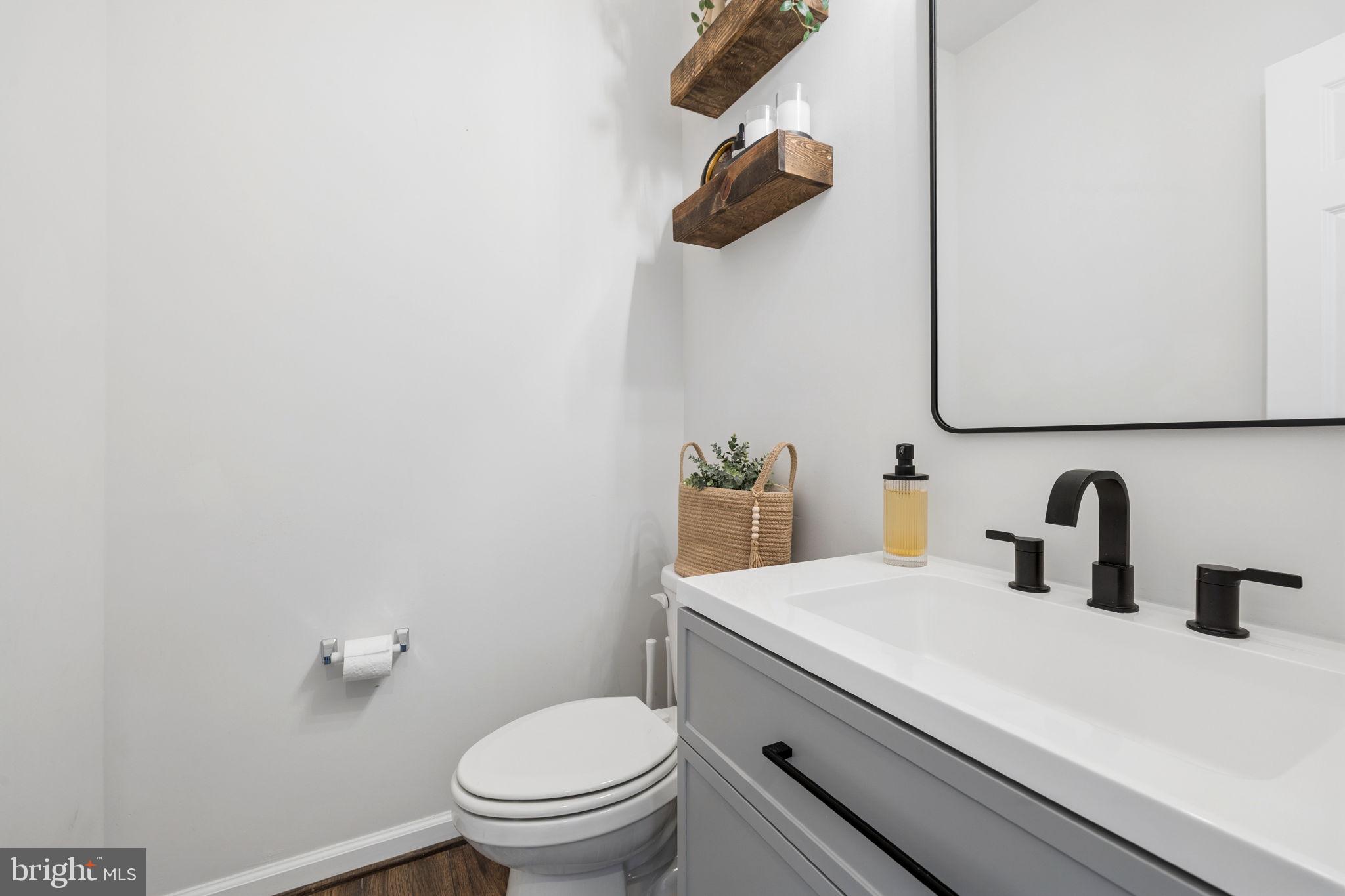 POTOMAC SHORES - Residential