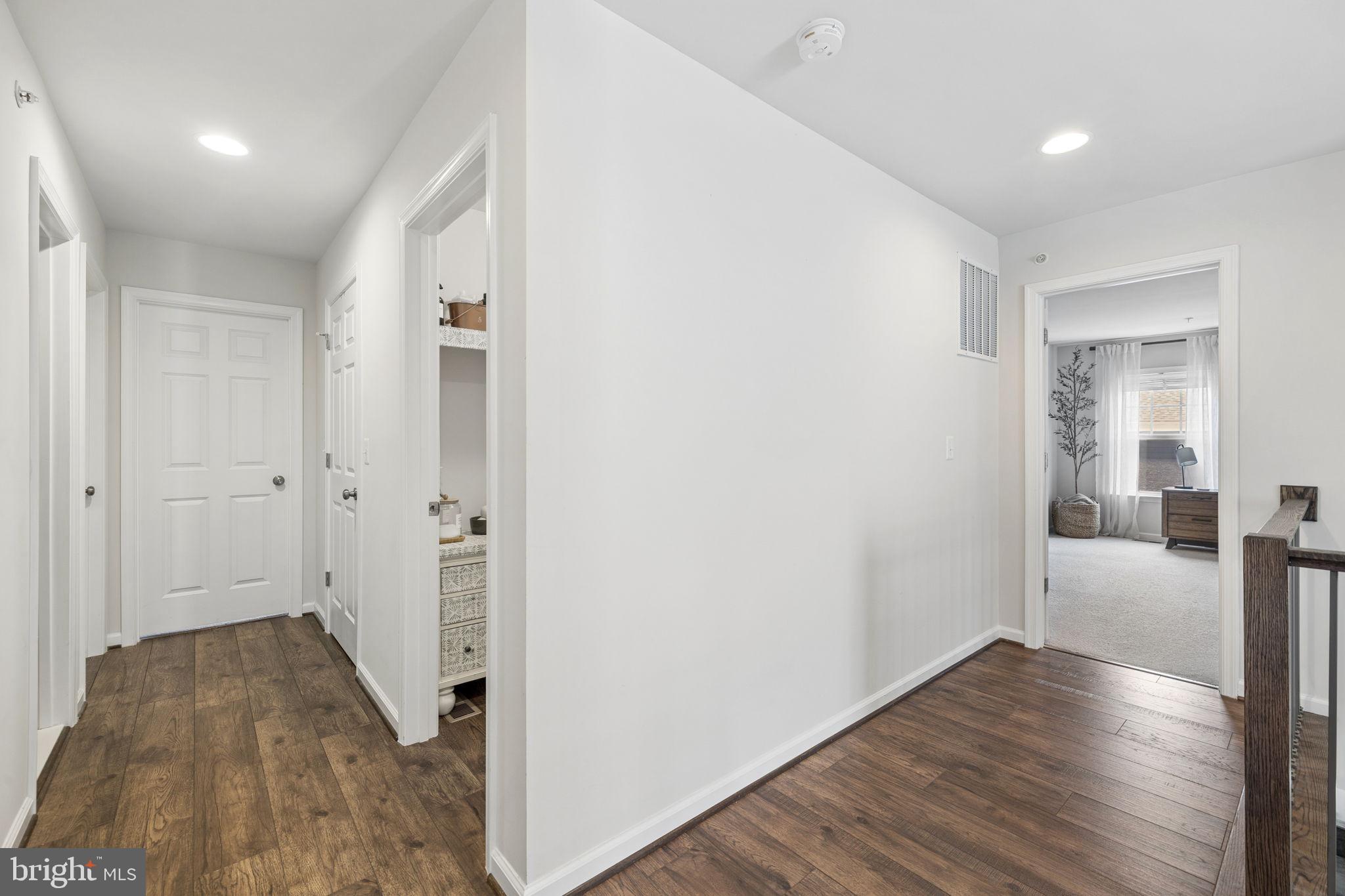 POTOMAC SHORES - Residential