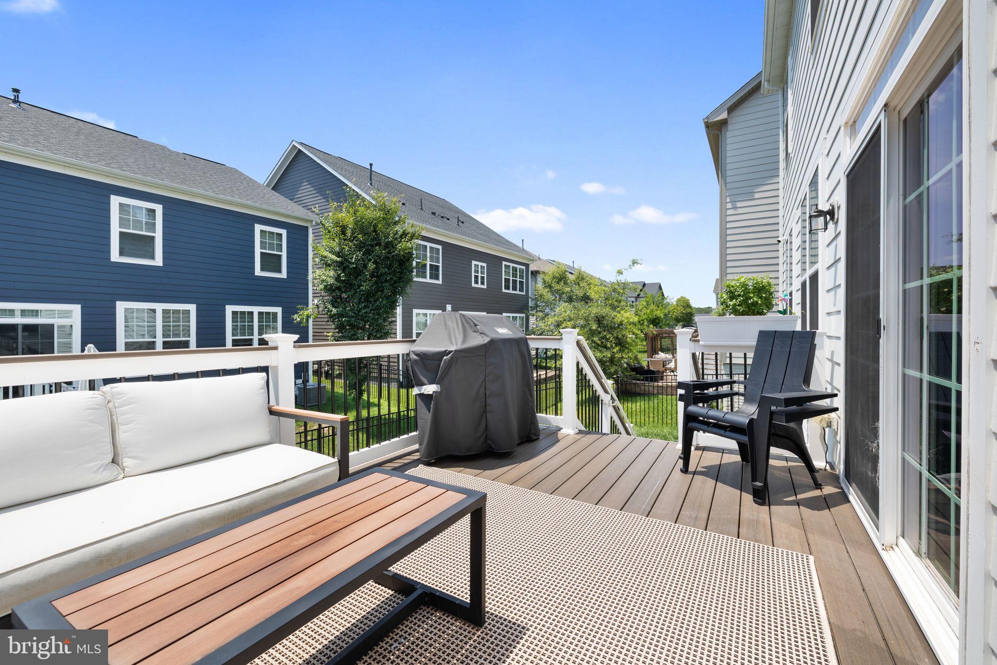 POTOMAC SHORES - Residential