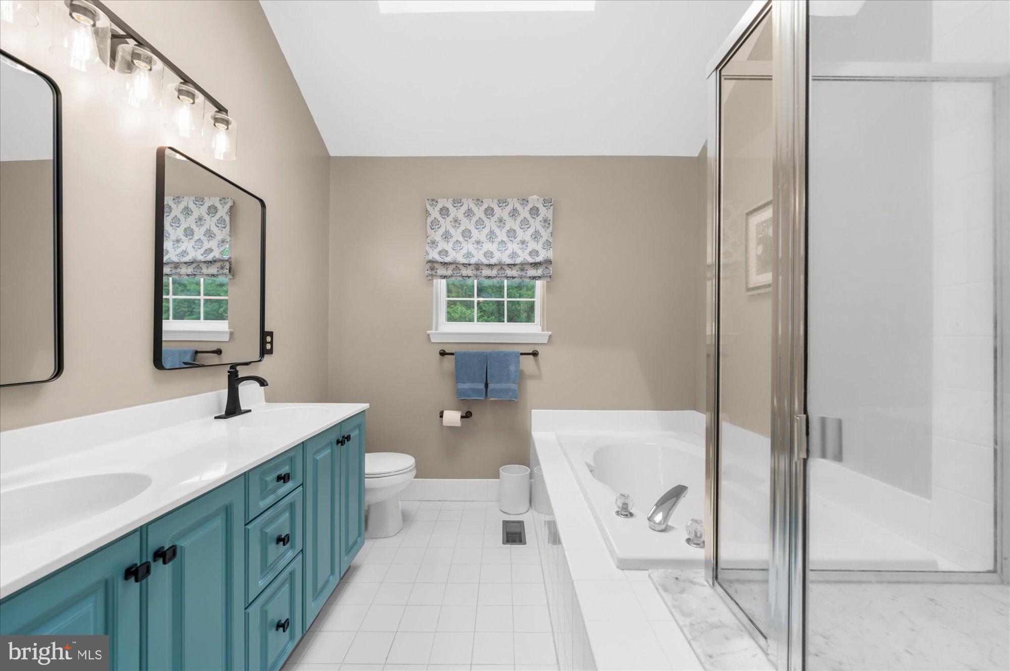 WINDGATE FARMS - Residential