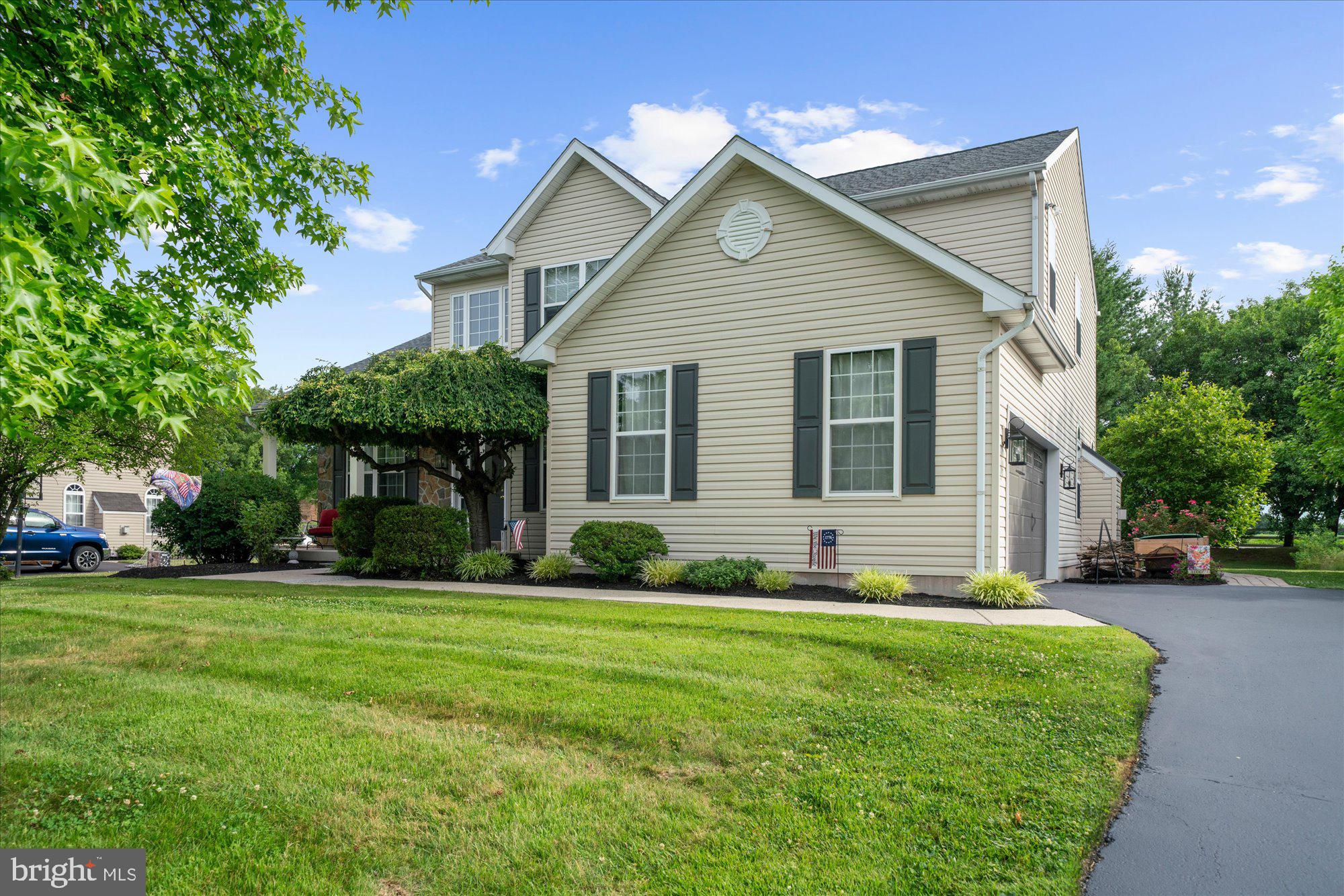 WINDGATE FARMS - Residential