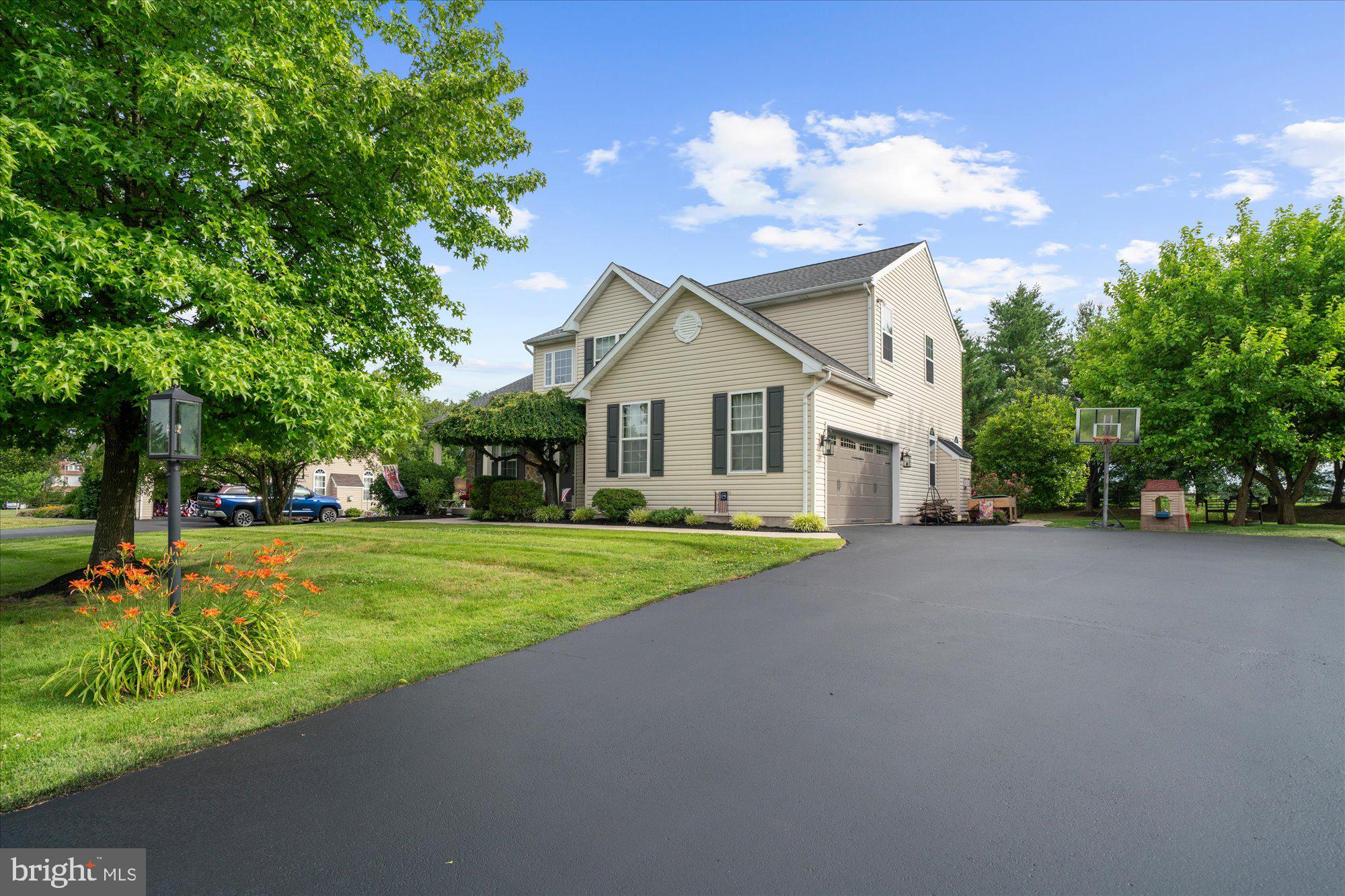 WINDGATE FARMS - Residential