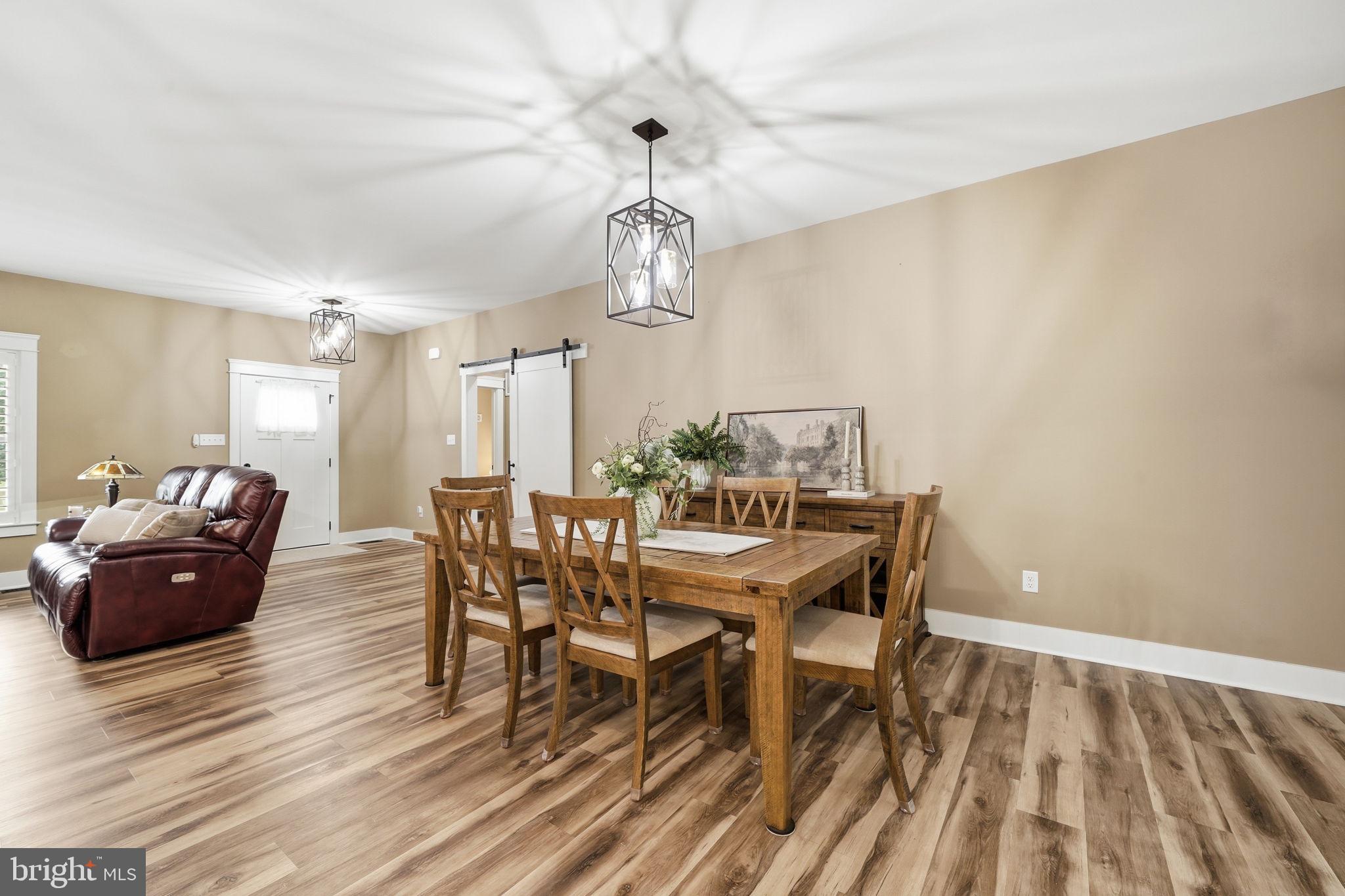 BEAR CASTLE - Residential