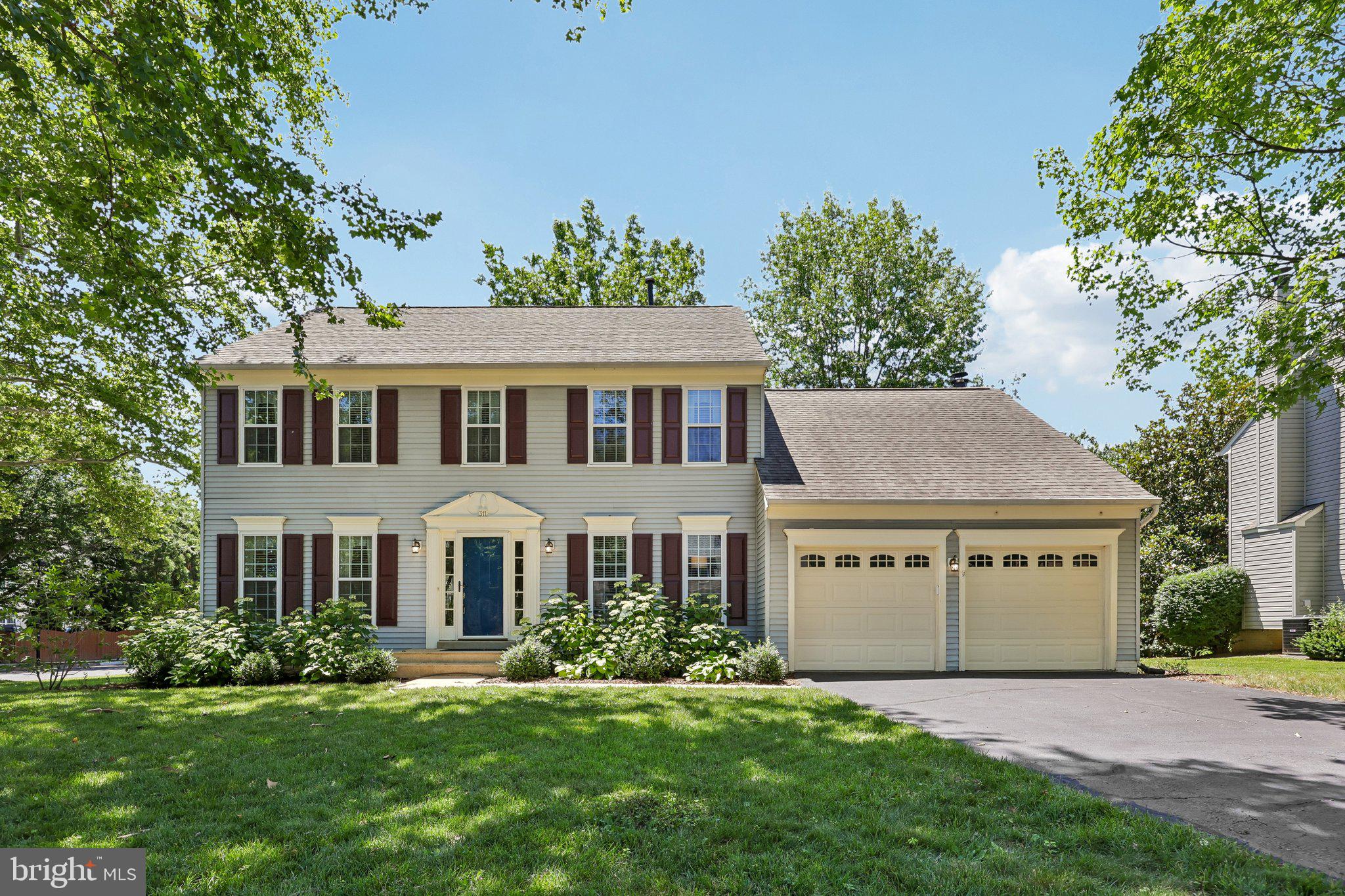 ASHTON DOWNS - Residential