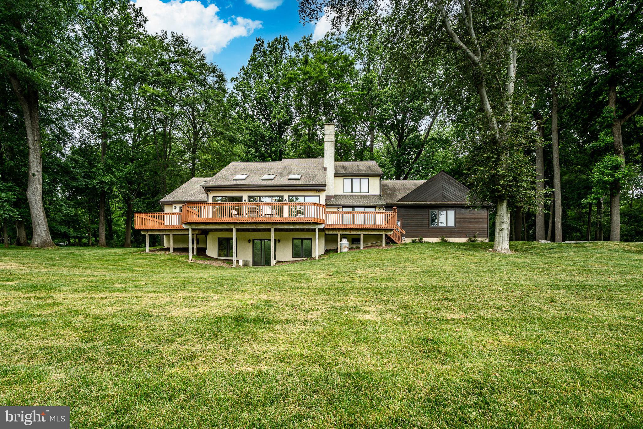PENN OAKS ESTATES - Residential