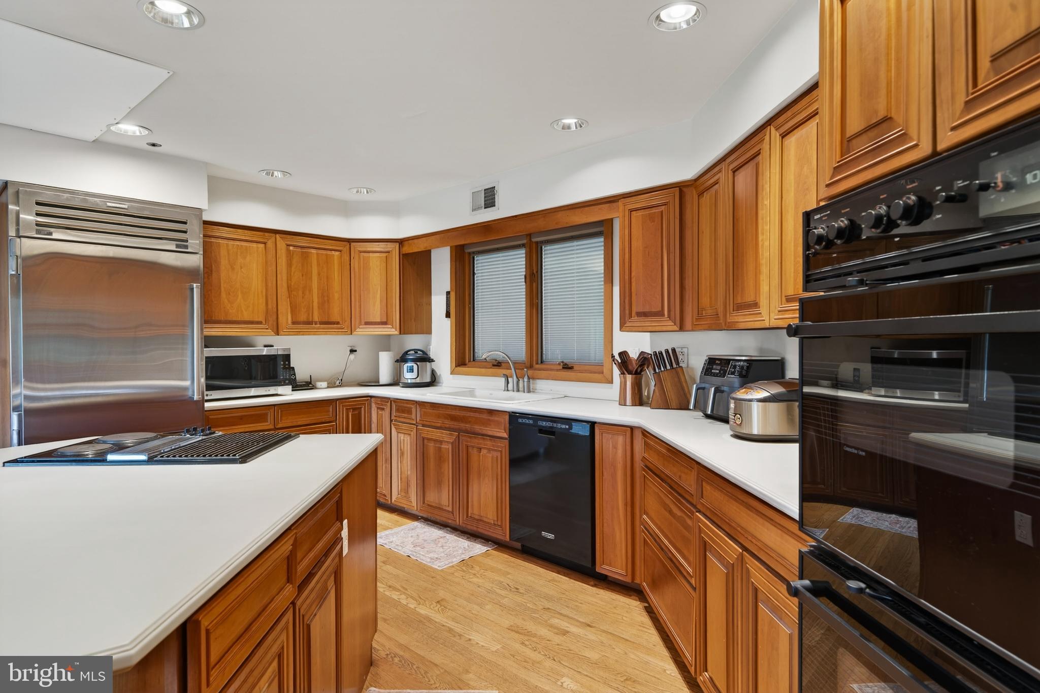 PENN OAKS ESTATES - Residential