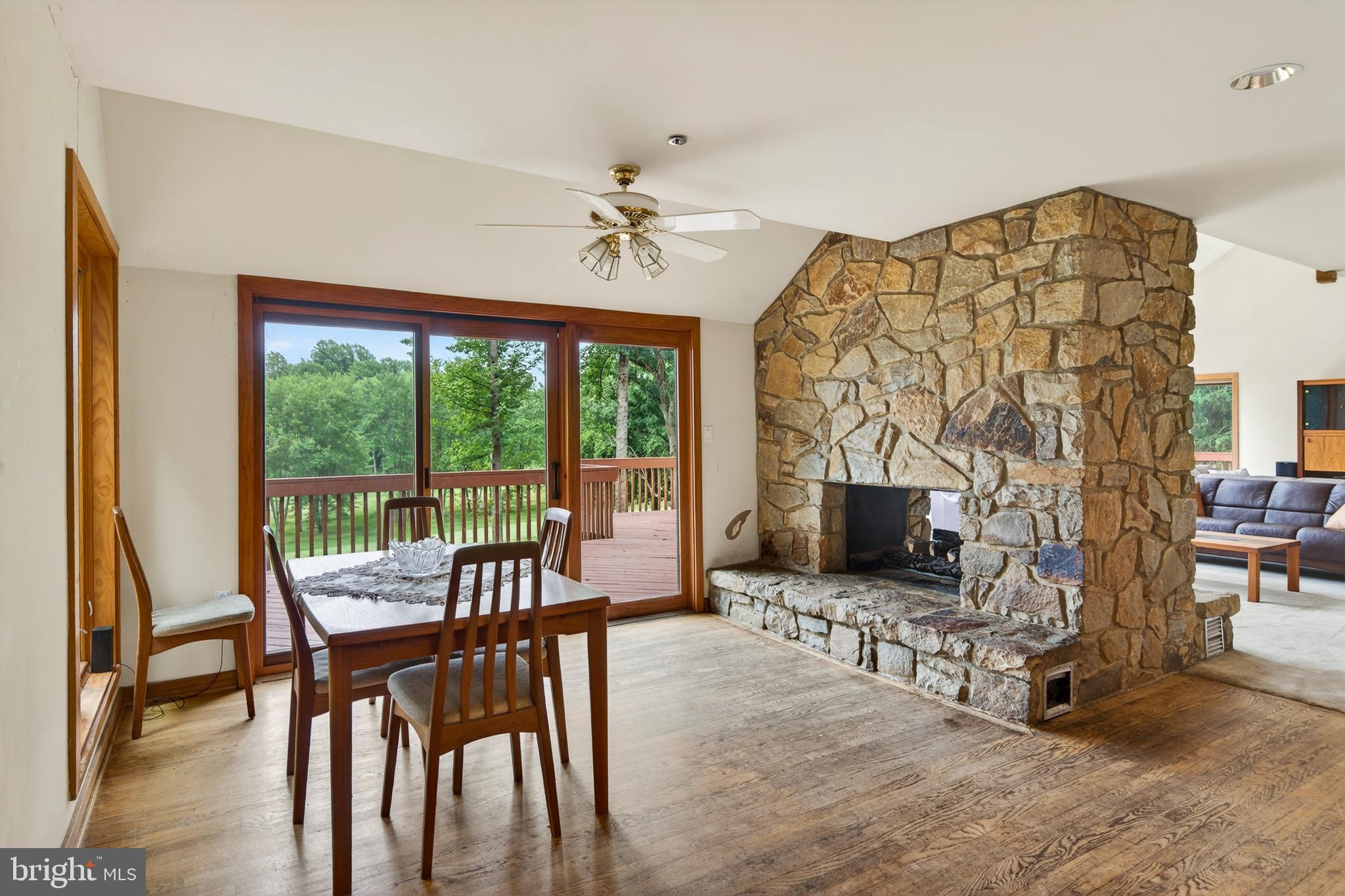 PENN OAKS ESTATES - Residential