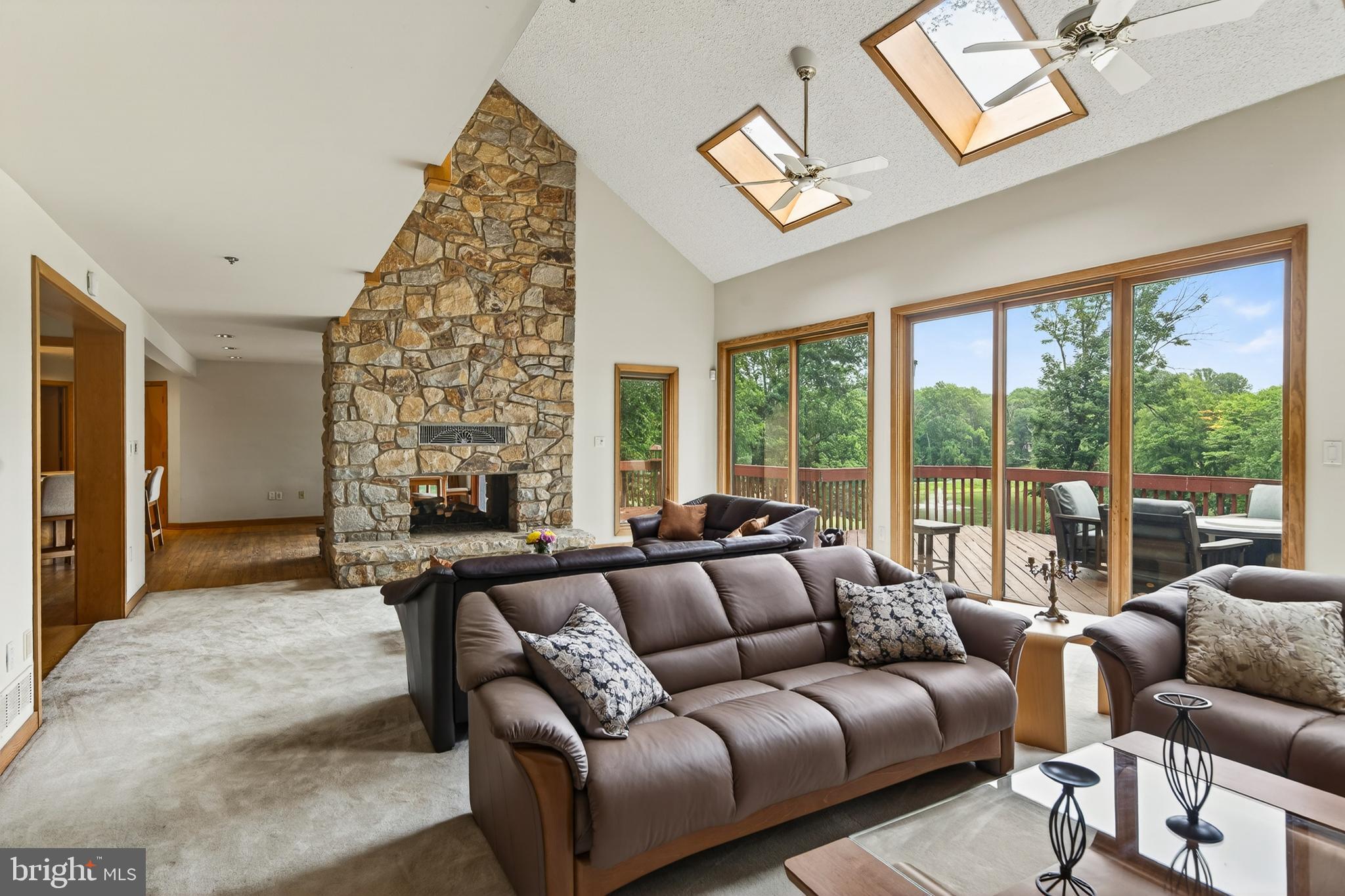 PENN OAKS ESTATES - Residential