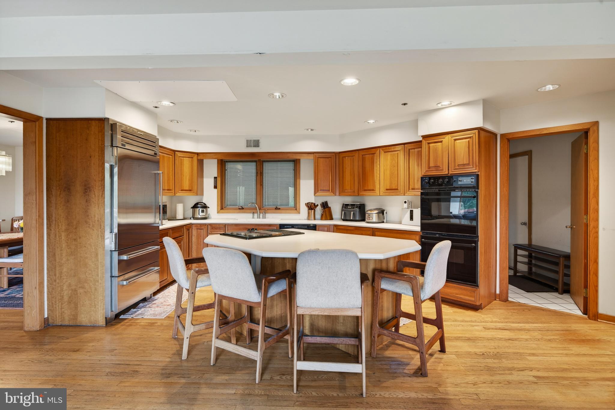 PENN OAKS ESTATES - Residential