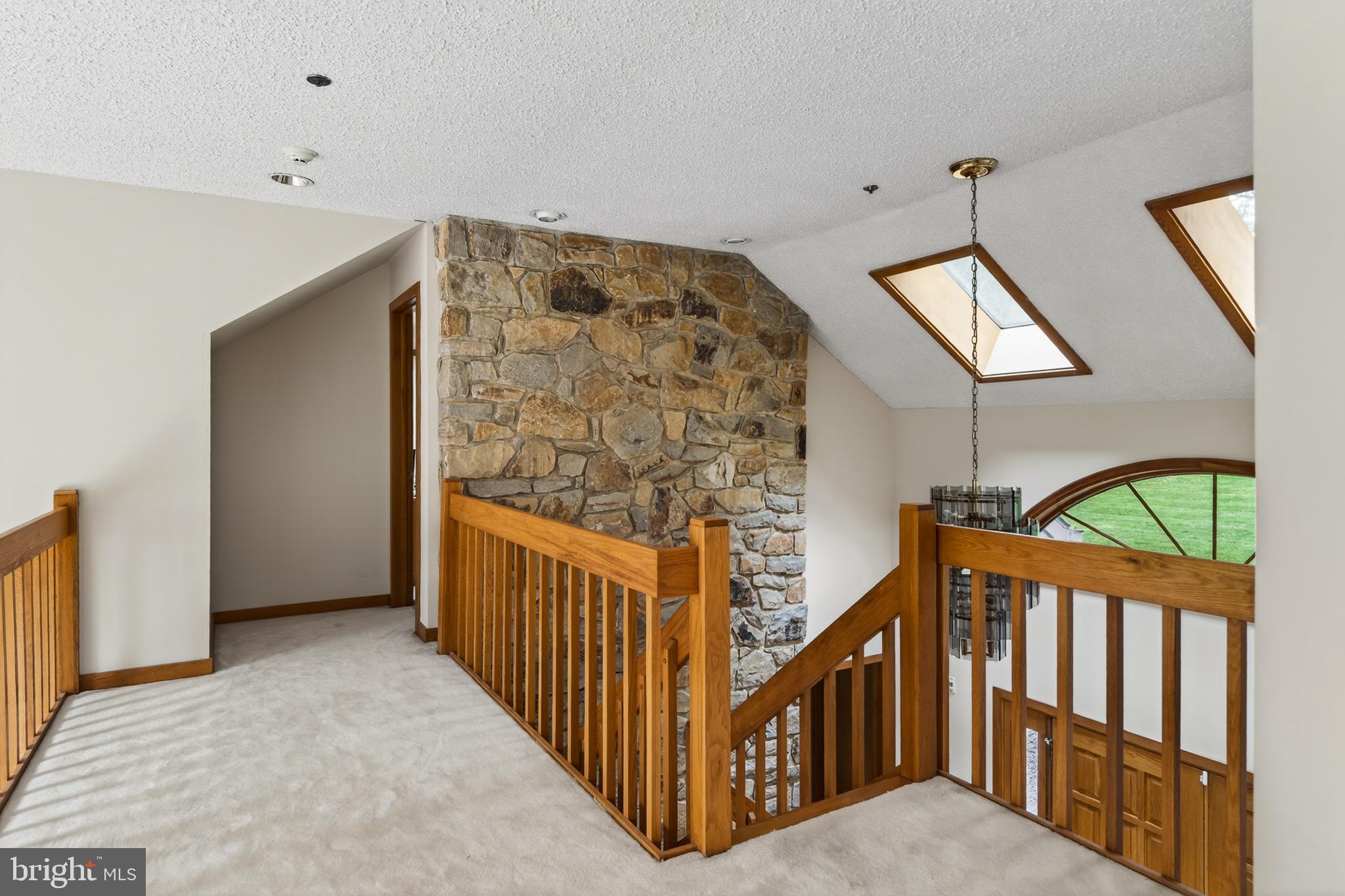 PENN OAKS ESTATES - Residential