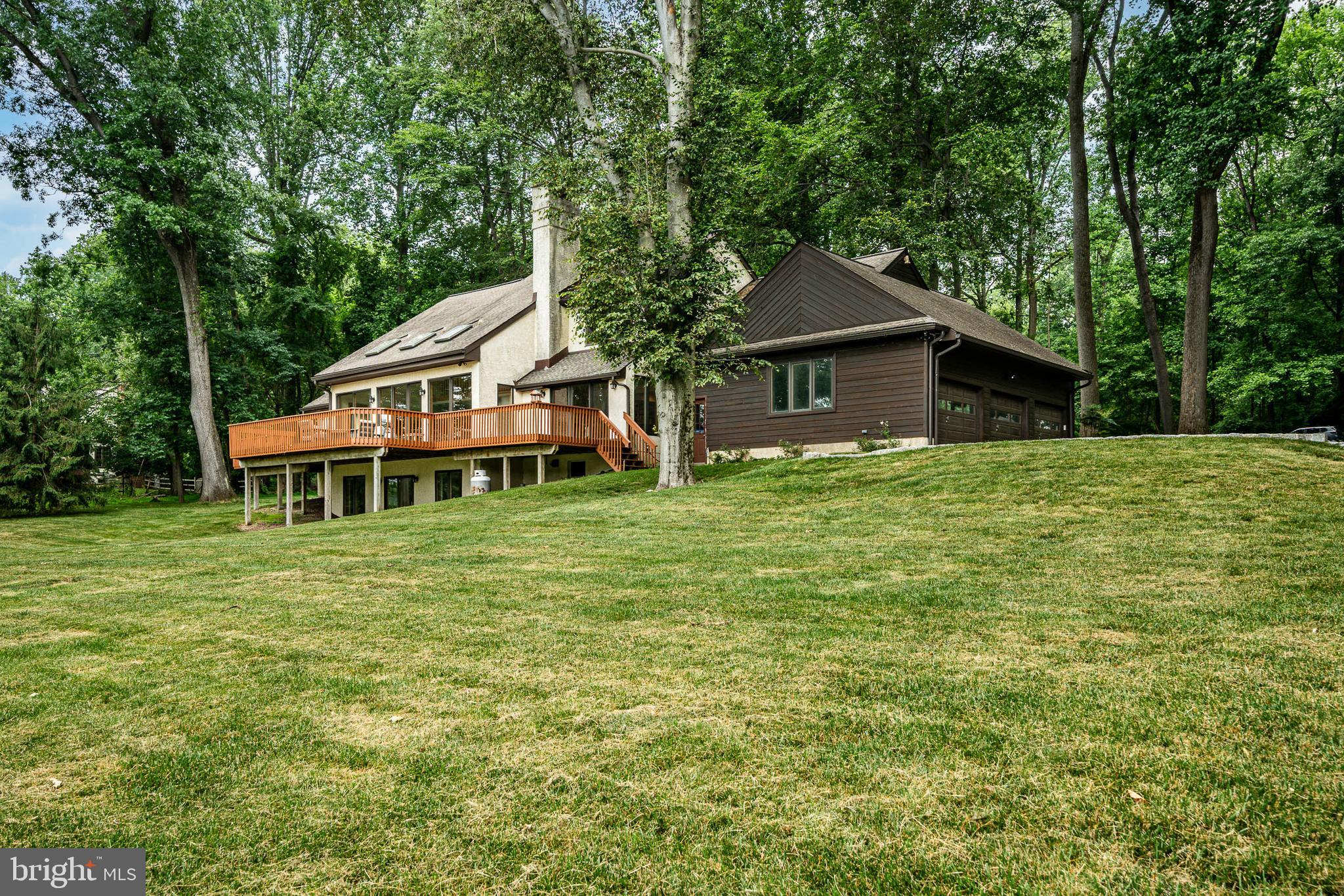 PENN OAKS ESTATES - Residential