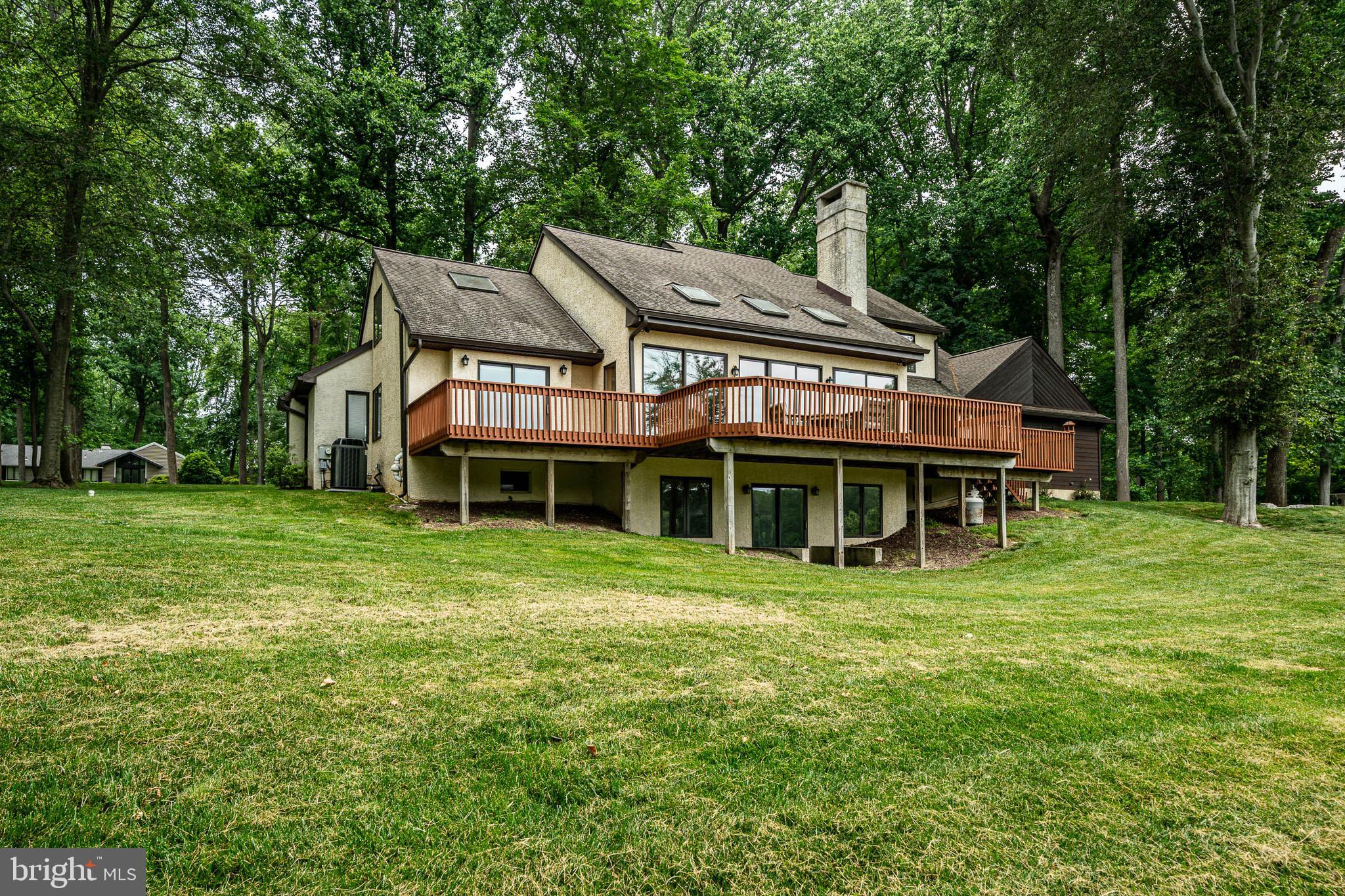 PENN OAKS ESTATES - Residential