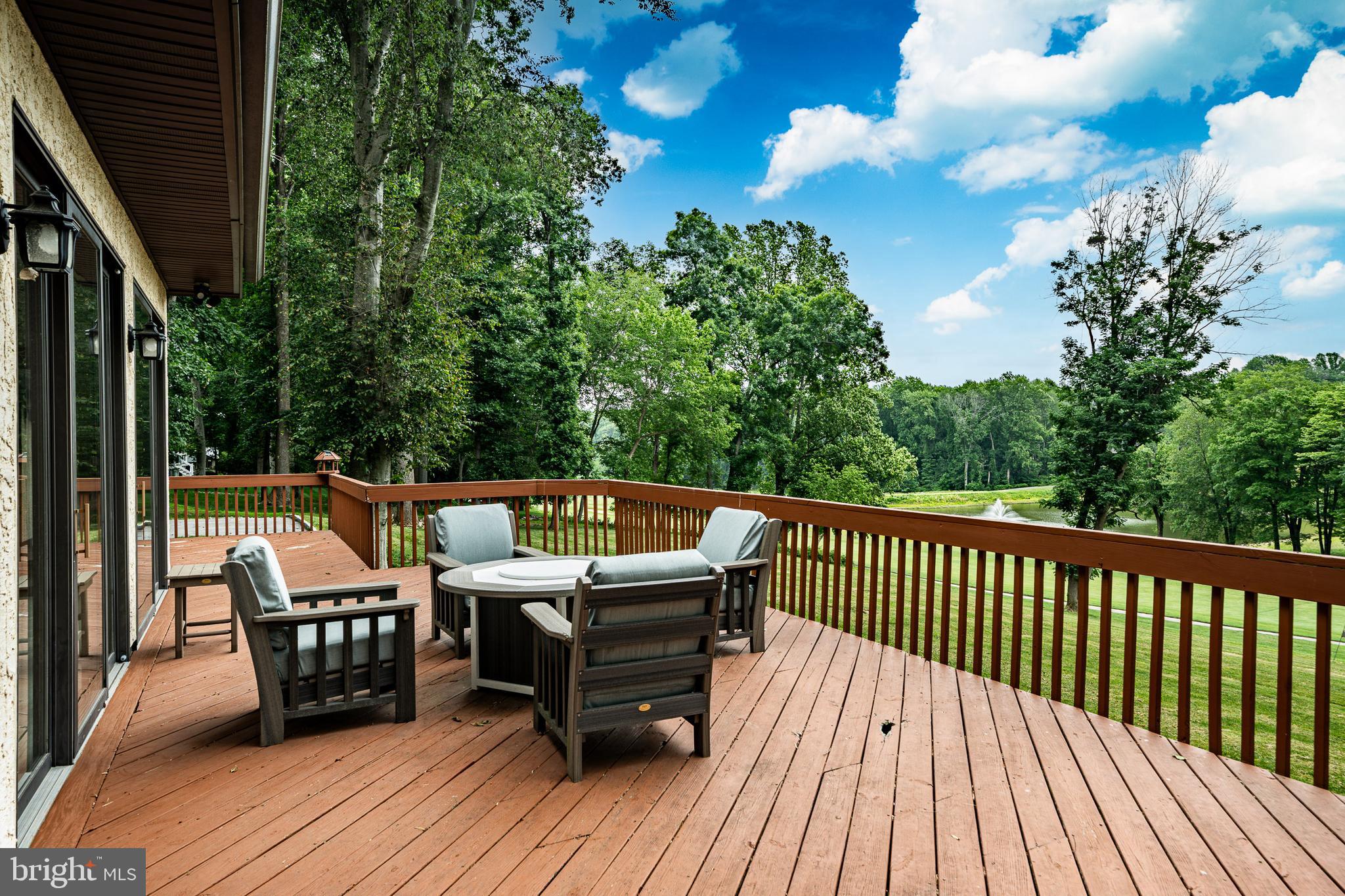 PENN OAKS ESTATES - Residential