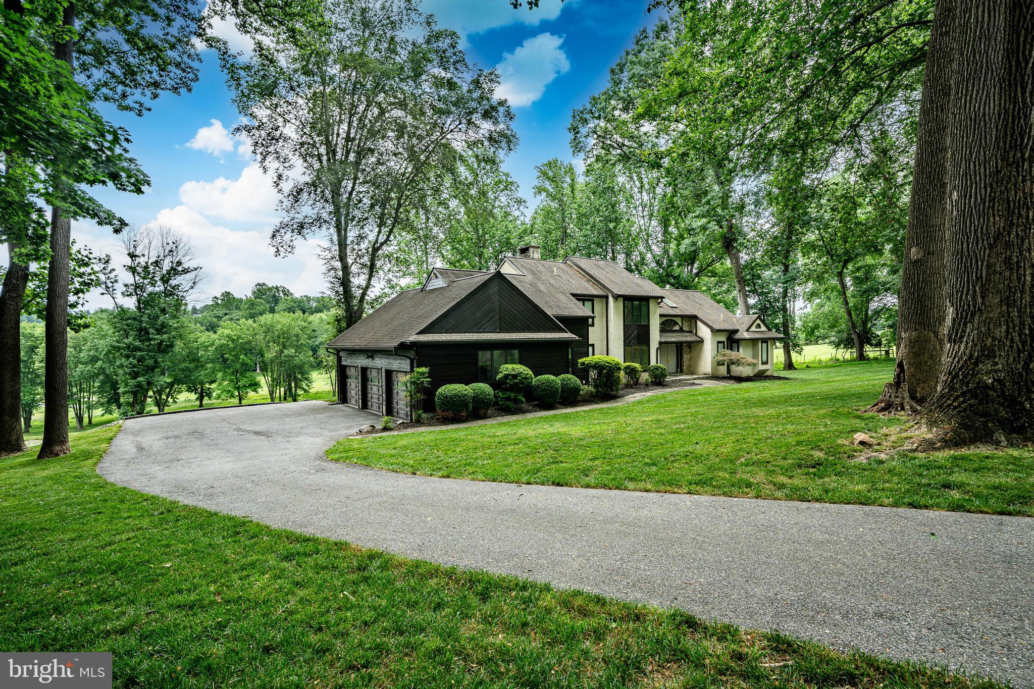 PENN OAKS ESTATES - Residential