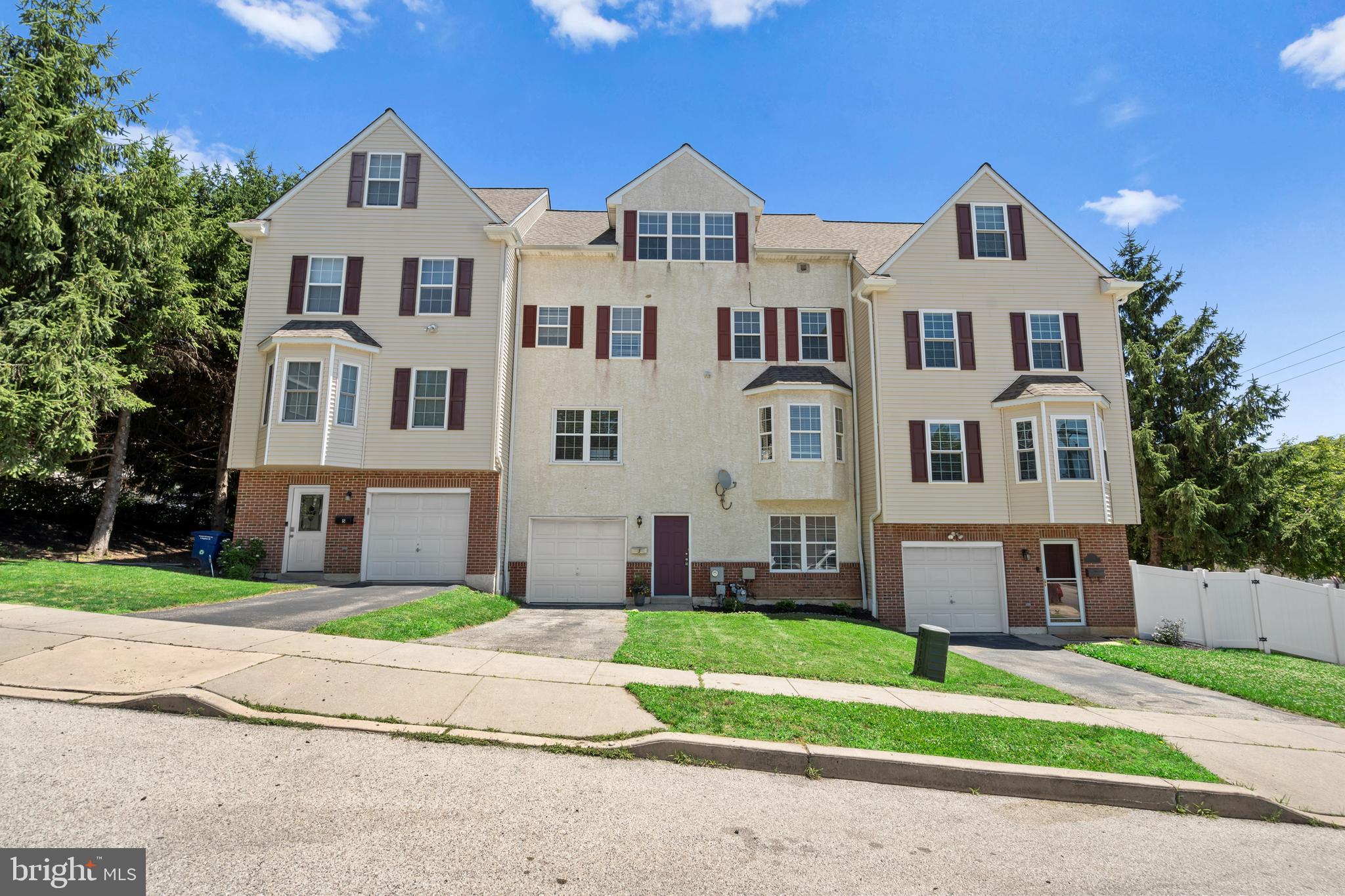 CONSHOHOCKEN - Residential