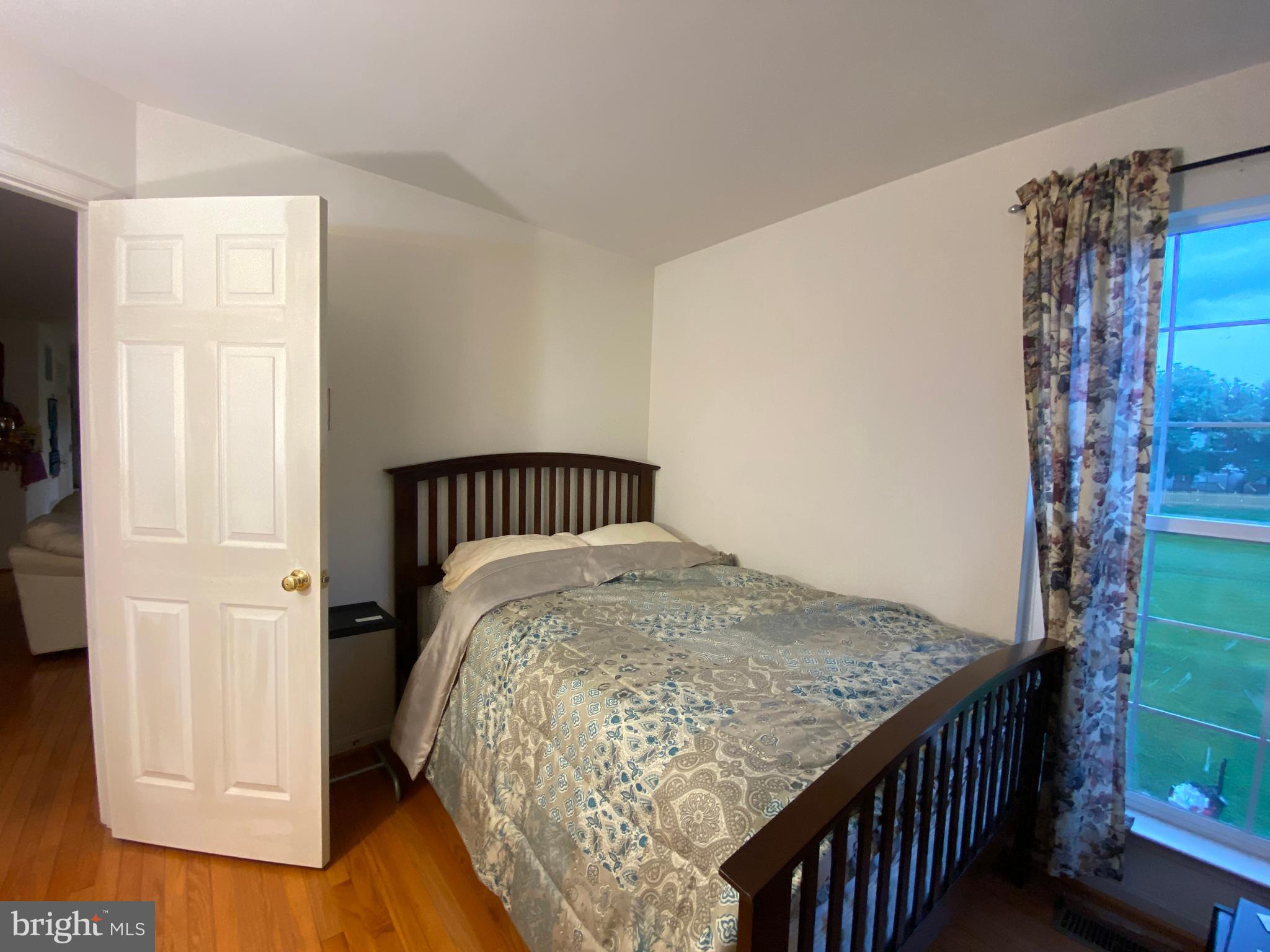 ONE LOUDOUN - Residential Lease