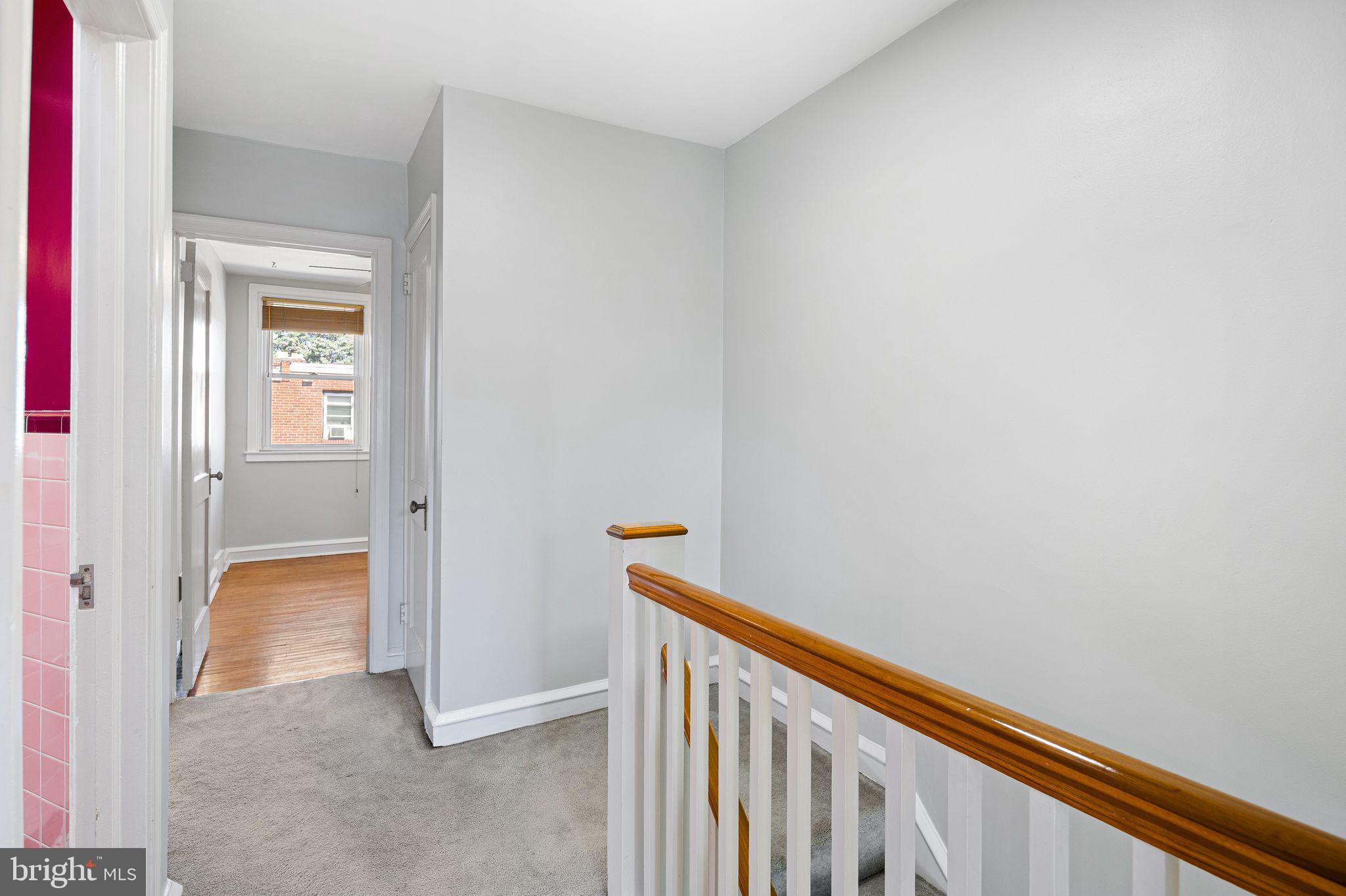 OXFORD CIRCLE - Residential