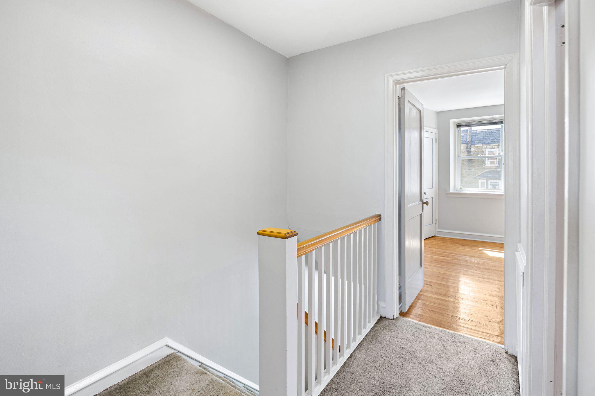 OXFORD CIRCLE - Residential
