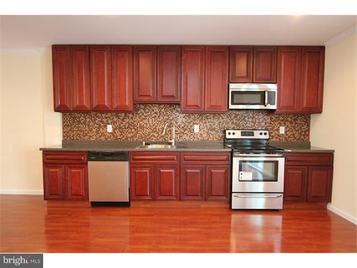 WEST OAK LANE - Residential