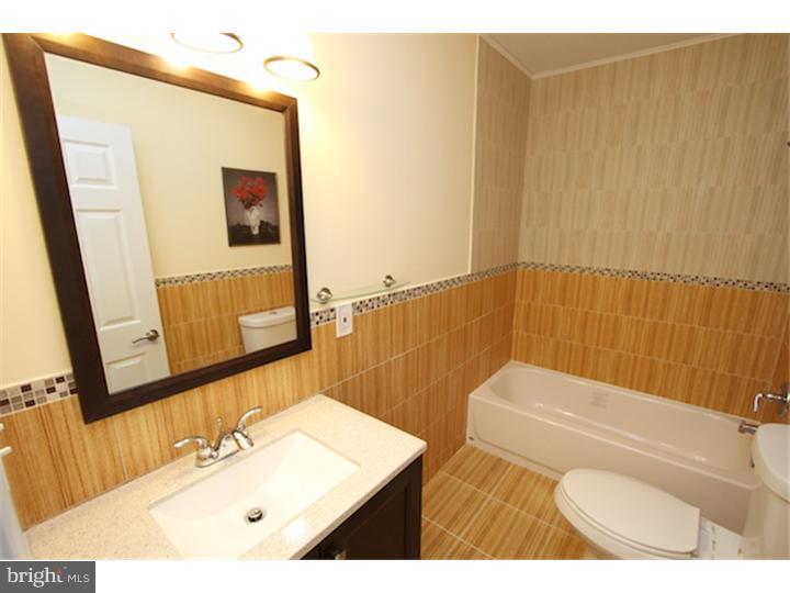WEST OAK LANE - Residential