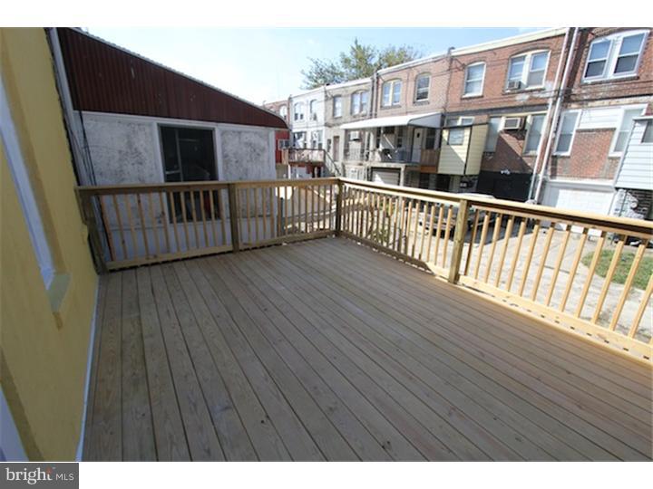 WEST OAK LANE - Residential