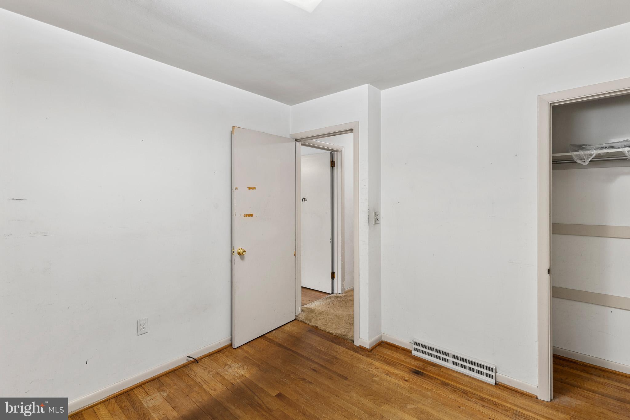 WARWICK TWP - Residential