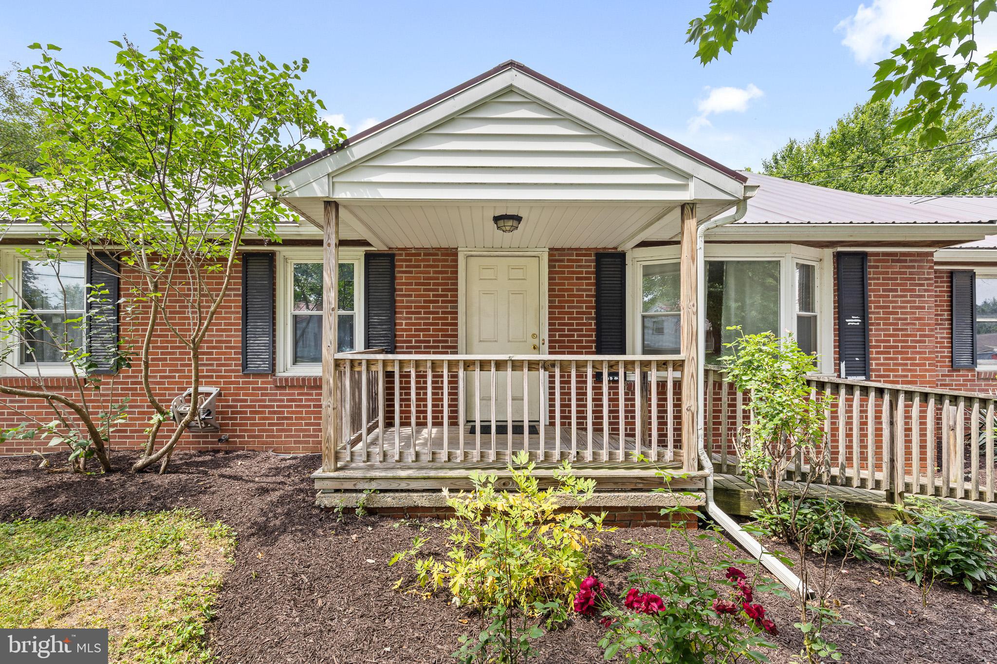 WARWICK TWP - Residential