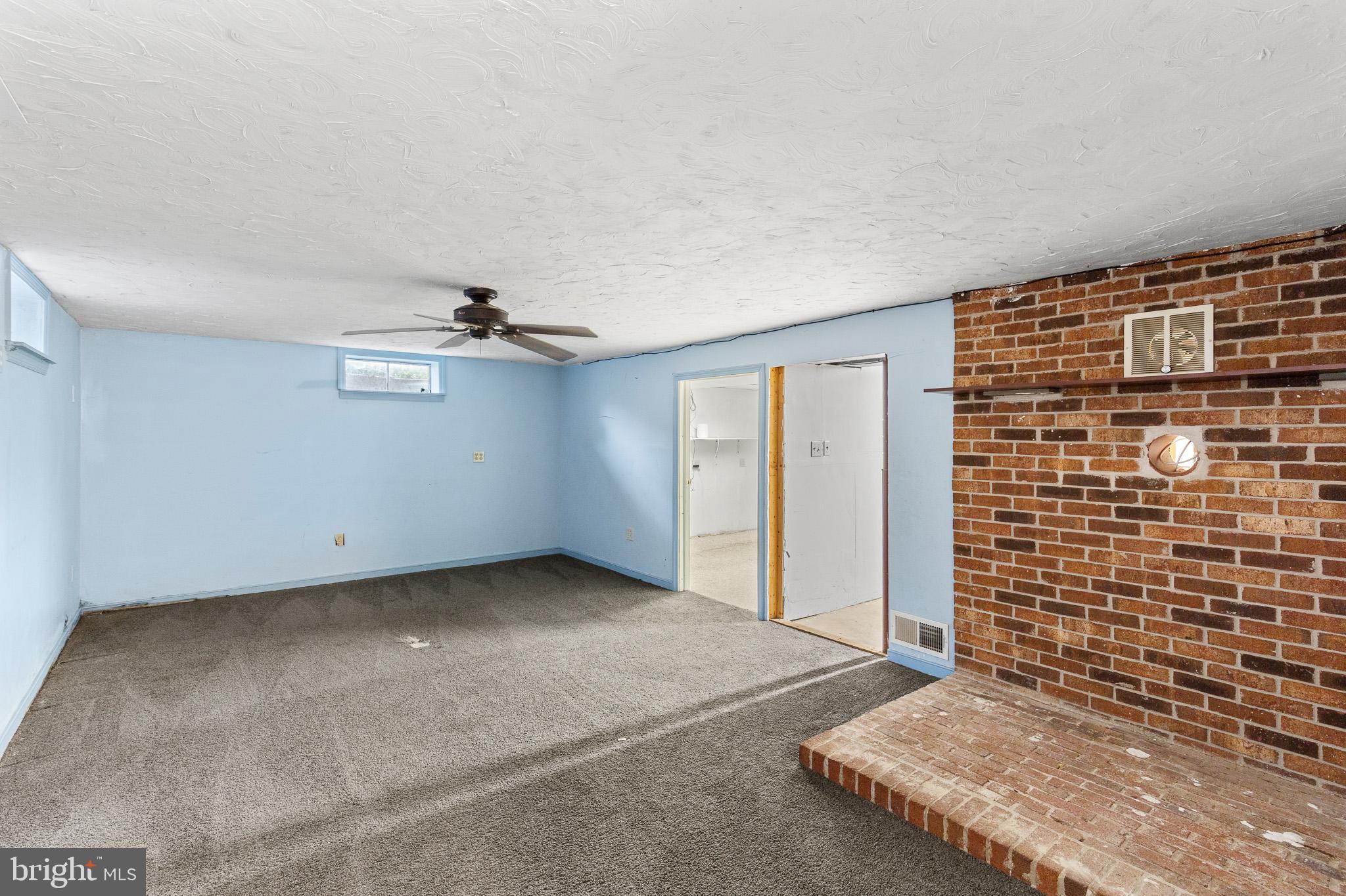 WARWICK TWP - Residential