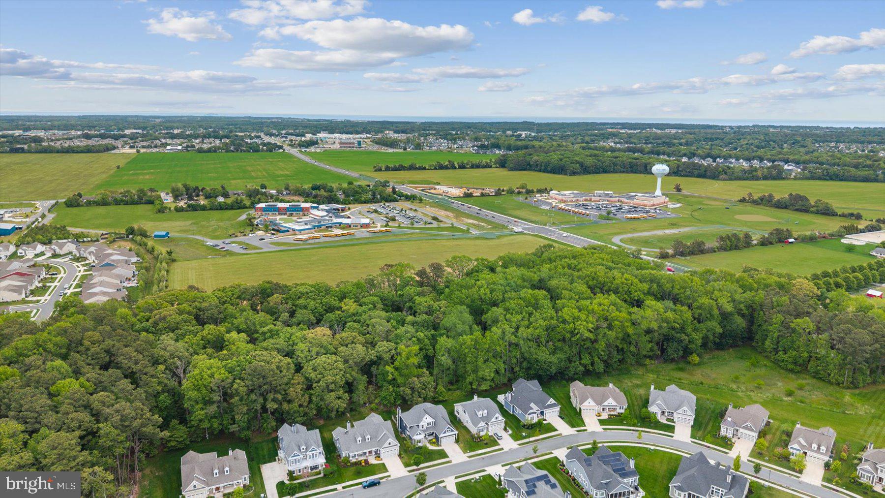 SADDLE RIDGE - Residential