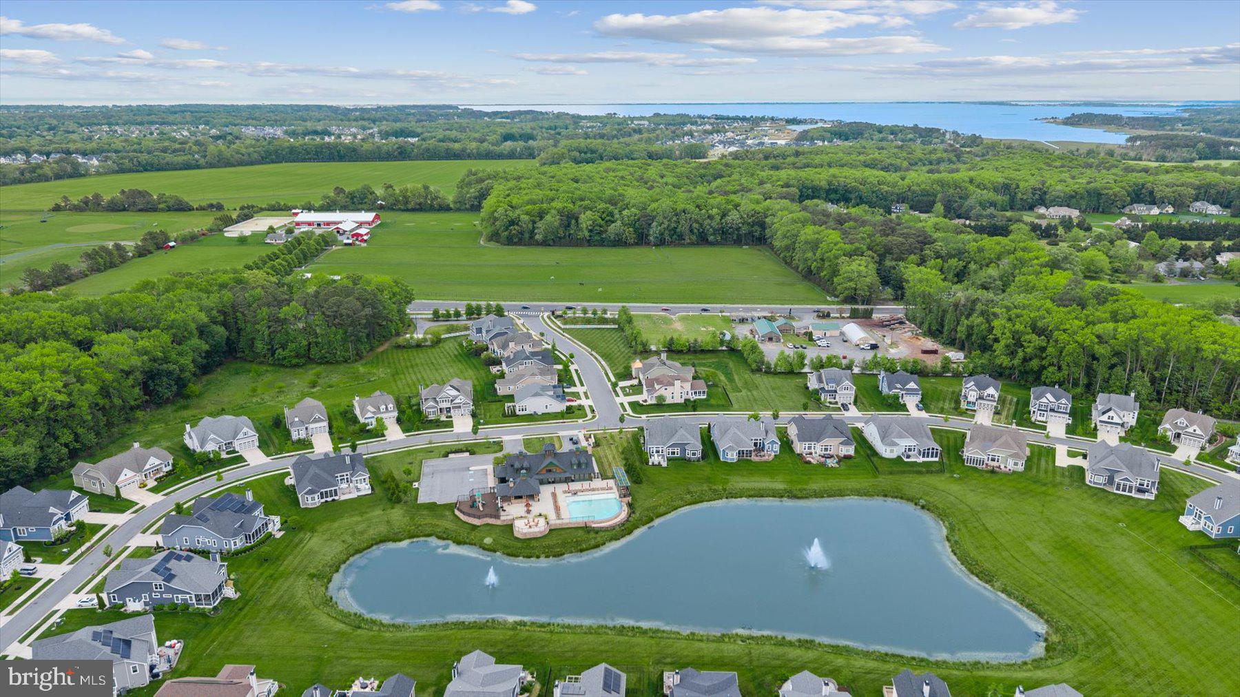 SADDLE RIDGE - Residential