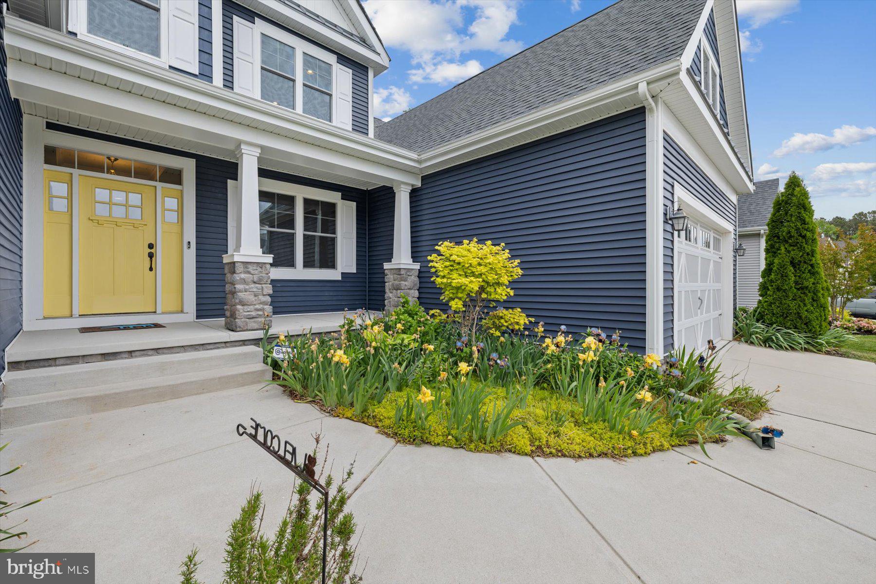 SADDLE RIDGE - Residential