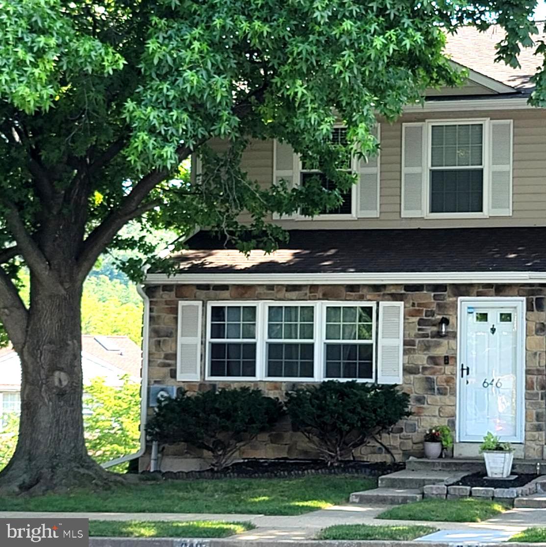🎉Welcome to Beaver Run Knoll, where style, comfort, and convenience come together in this beautifully updated end-unit townhome that's truly move-in ready!  From the moment you arrive, you'll appreciate the extra privacy and natural light that only an end unit can offer. Best of all—there's absolutely nothing to do but unpack and start enjoying your new home.

📌Step inside to a spacious living room featuring beautiful hardwood flooring and an inviting layout that's perfect for everyday living or entertaining. The heart of the home is the stunning, fully updated kitchen (2017), complete with granite countertops, stainless steel appliances, a convenient breakfast bar, and beautiful cabinetry featuring soft-close drawers and doors. Whether you're preparing a quick breakfast or hosting family and friends, this kitchen is designed to impress.

📌Just off the kitchen, the formal dining room offers the perfect space for holiday dinners, celebrations, or cozy weeknight meals.   An updated powder room and convenient first-floor laundry complete the thoughtfully designed main level.

📌Upstairs, escape to the spacious primary suite featuring a large walk-in closet and a beautifully updated private bath with a new stall shower, vanity, and linen closet. Two additional generously sized bedrooms share an updated hall bath with a vanity, medicine cabinet, updated tub and fixtures, stylish tile flooring, and a convenient hall linen closet.

📌Need more space? The huge walkout basement  offers endless possibilities.  Whether you envision a home gym, media room, game room, home office, or additional living space, it's a blank canvas ready for your personal touch while already providing exceptional storage.

📌The updates continue throughout the home with energy-efficient replacement windows (2017), a new hot water heater (2024), HVAC system (2020), new gutters with gutter guards (2026), and an upgraded whole-house air filtration system (2026), providing comfort, efficiency, and peace of mind for years to come.

📌Located in the highly desirable Beaver Run Knoll community, you'll enjoy low-maintenance living with easy access to shopping, dining, parks, major commuting routes, and everything the surrounding area has to offer.

🏠Beautifully updated, meticulously maintained, and completely turnkey—this is the one you've been waiting for.  Just a quick walk to the pool and playground, this home is perfectly situated in the community.  Schedule your private tour today before someone else calls it home!🏠