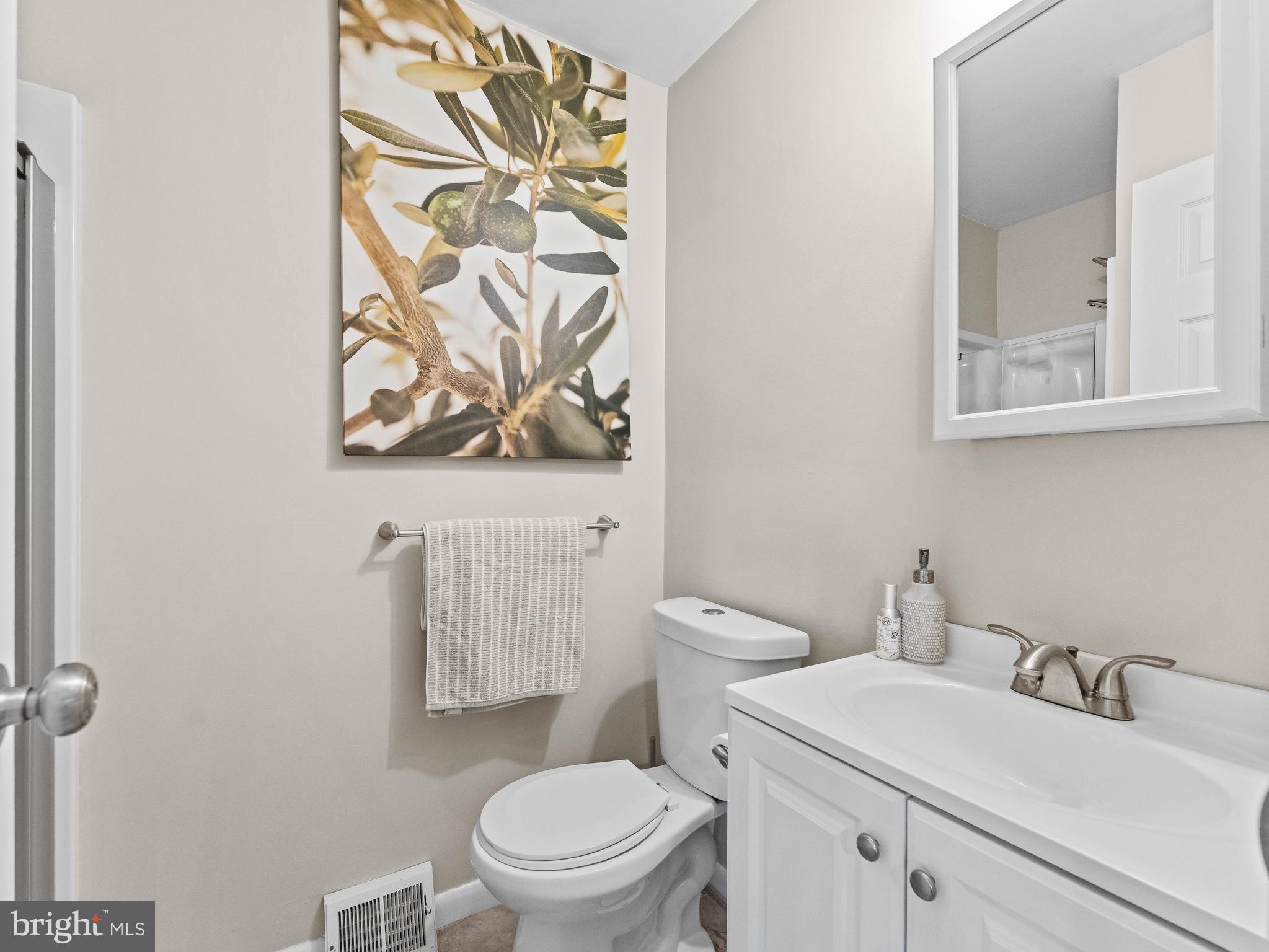 BEAVER RUN KNOLL - Residential