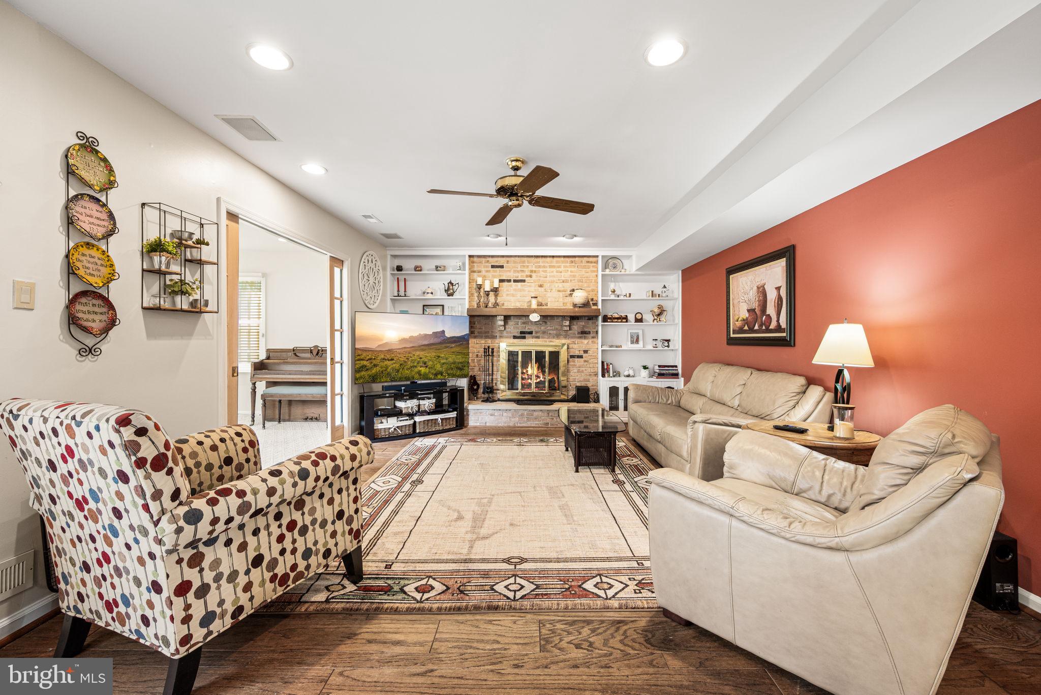 NEWTOWN GRANT - Residential
