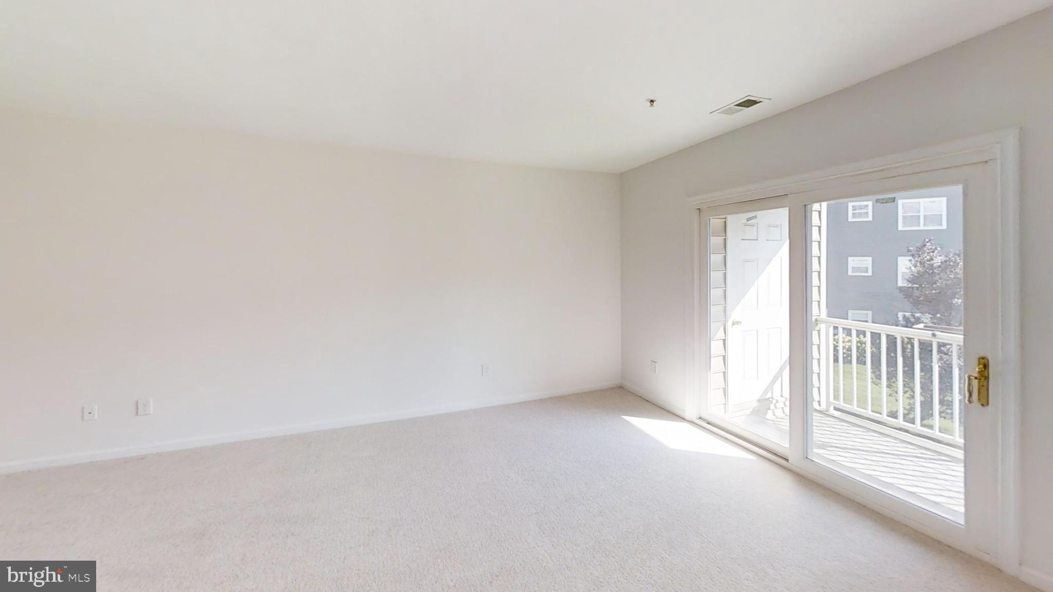 SAYBROOKE LANDING AT SEVEN OAKS CONDOMINIUM - Residential
