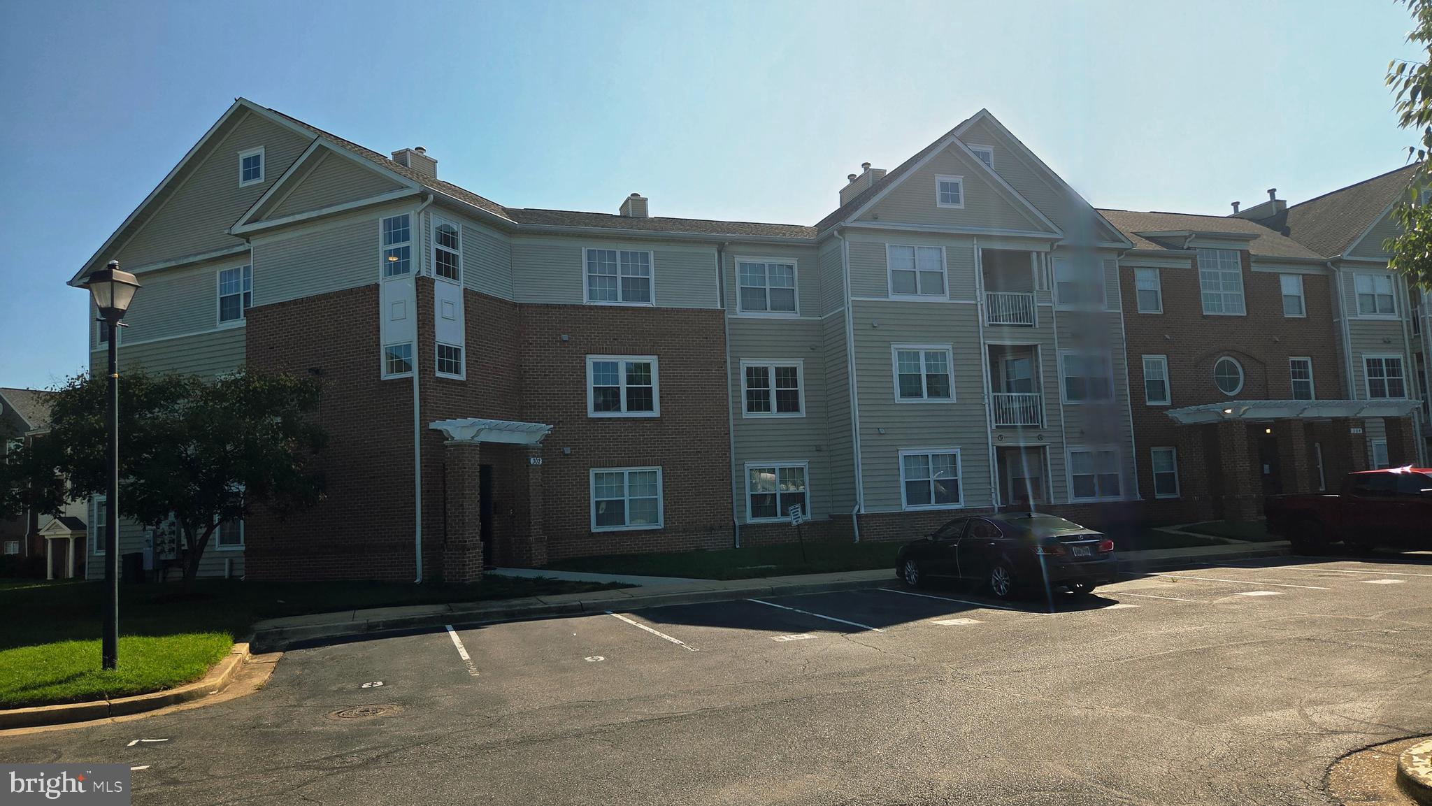 Well Appointed 2 Bedroom Condo filled with Light.  This condo is bright, open and airy.  Conveniently located inside of the Enclave of Seven Oaks Community, and providing its own access to the adjacent Pool, community center, fitness center, community lounge, car wash station and more. Plenty of parking, with 1 assigned space plus numerous available visitor spots!!  Located just outside the gates of Ft Meade, close to NSA & the MARC train station. Surrounding area providing numerous shopping options!!