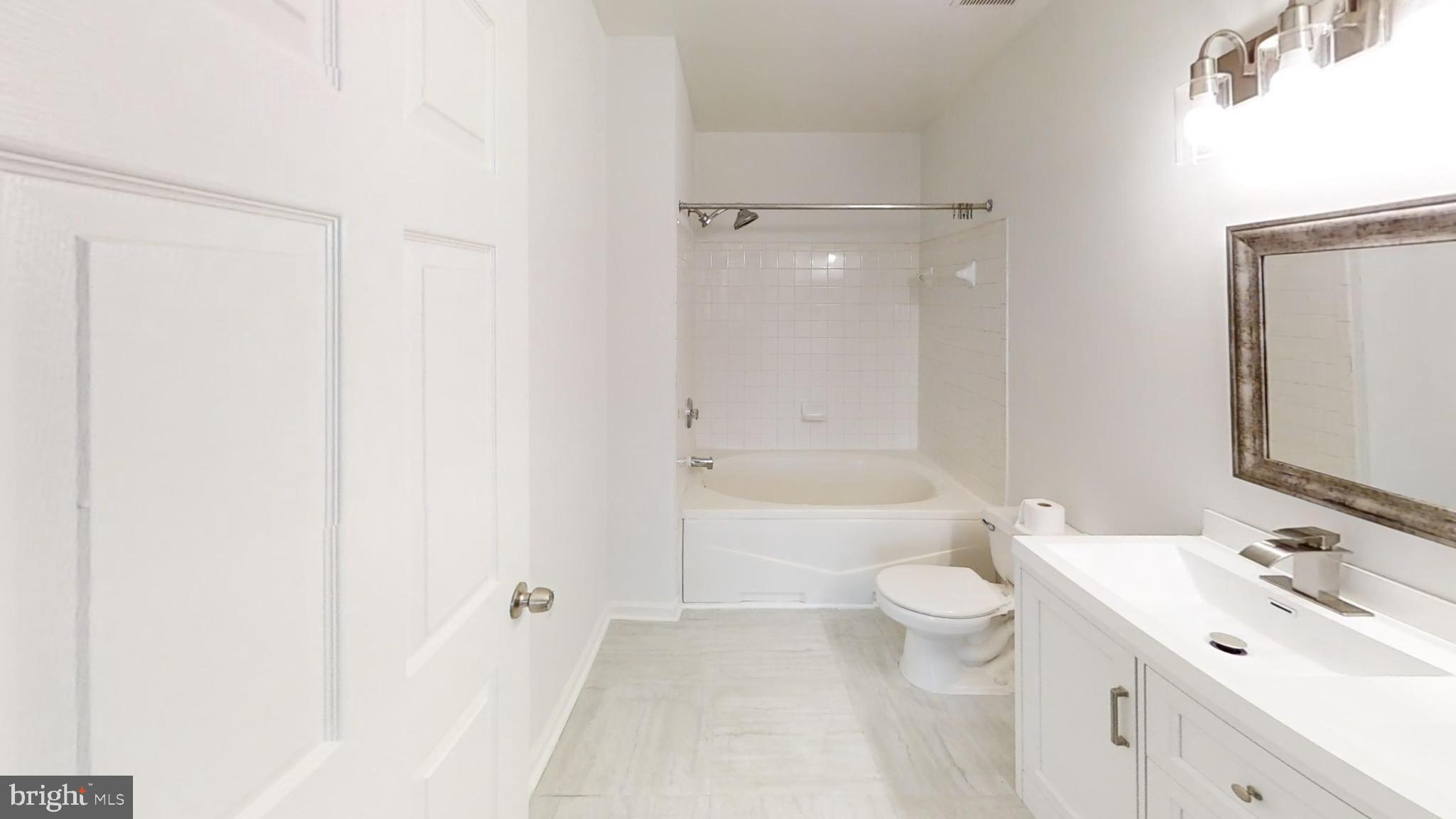 SAYBROOKE LANDING AT SEVEN OAKS CONDOMINIUM - Residential