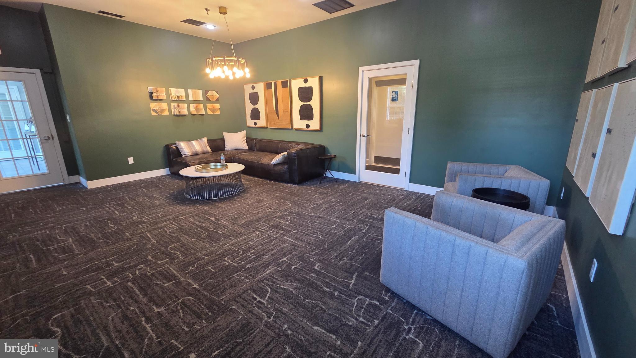SAYBROOKE LANDING AT SEVEN OAKS CONDOMINIUM - Residential