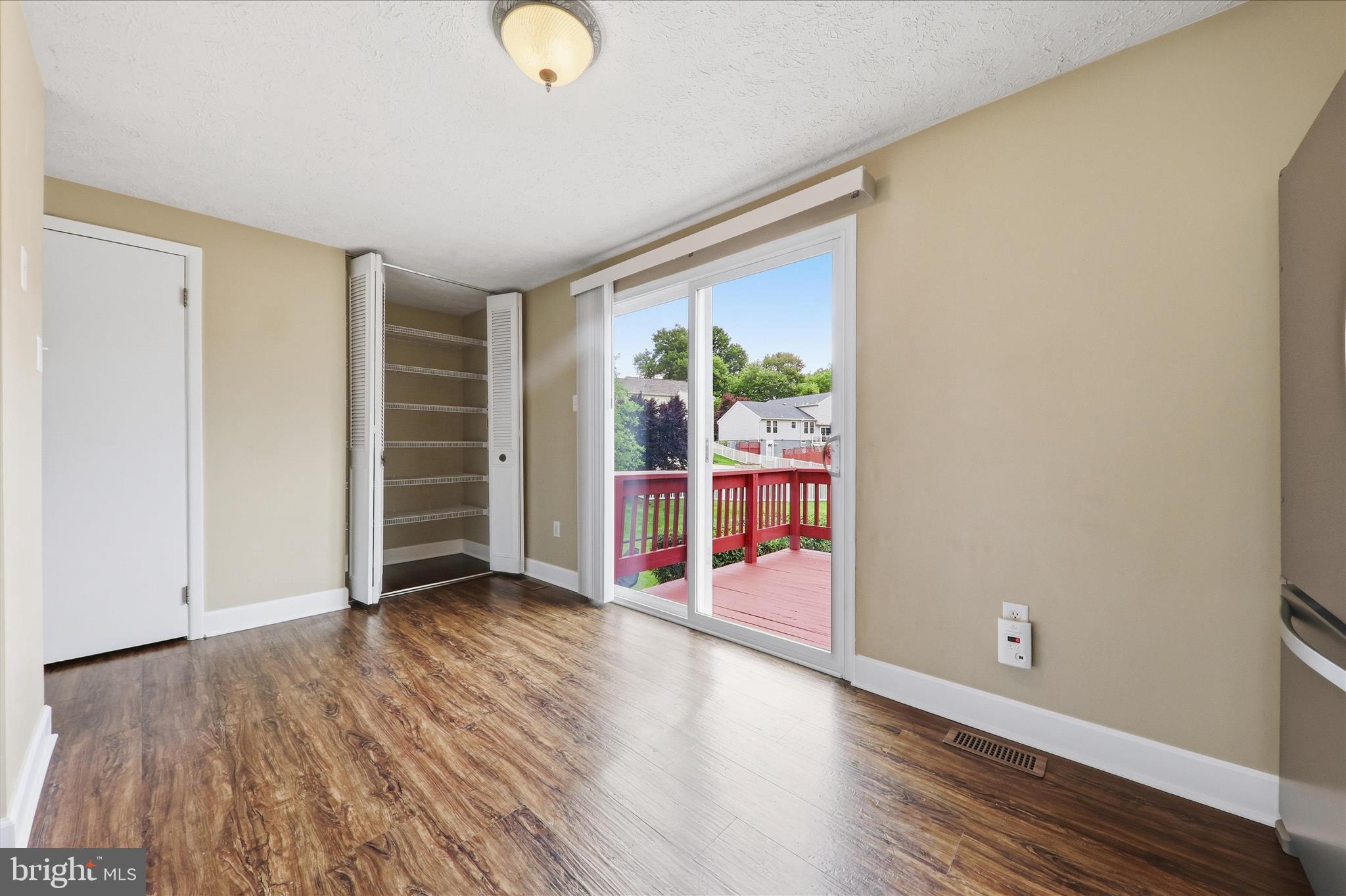 SEWELLS ORCHARD - Residential