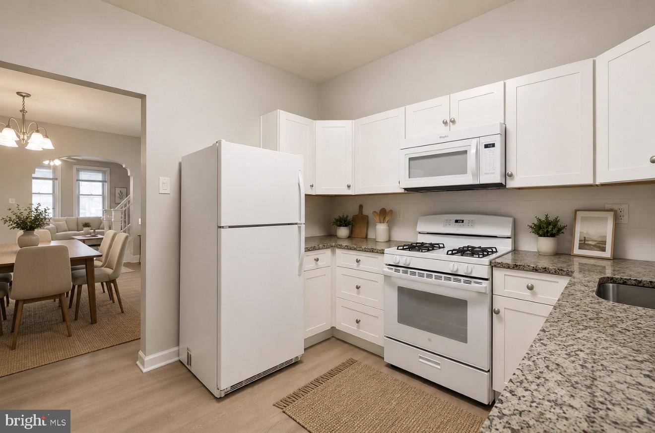EAST FALLS - Residential